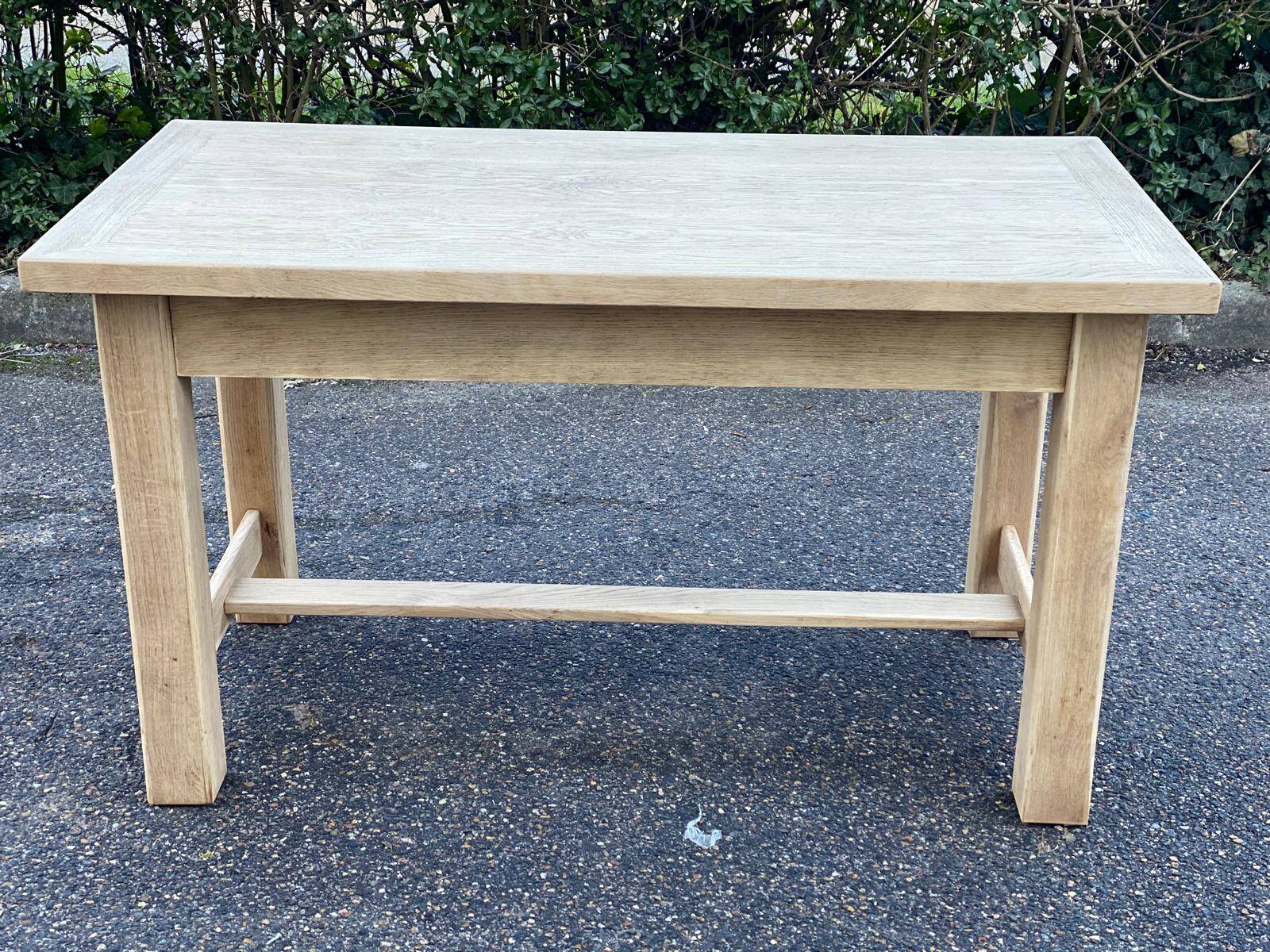 Renovated farmhouse table in solid oak wood and veneer, 135cm.