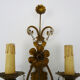 Paire d'appliques murales vintage italienne en métal doré, pampilles en verre. Année 60