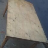 Farm table