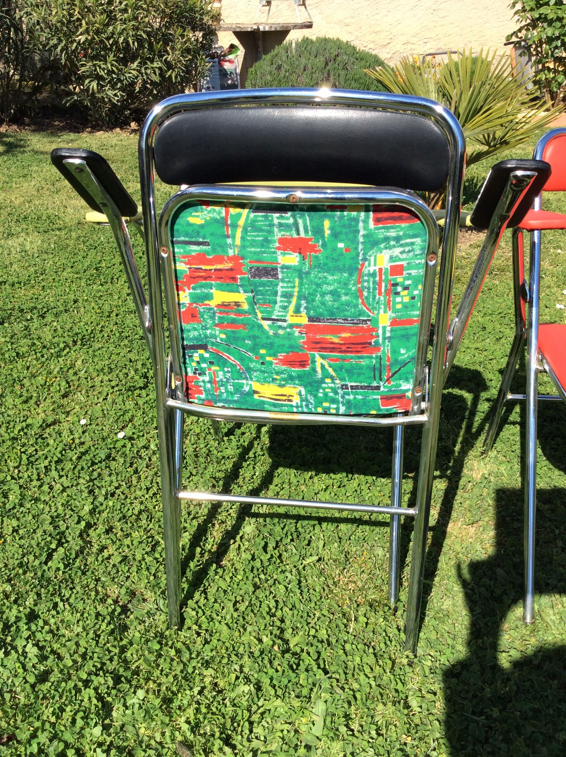 Lot of 4 vintage chairs