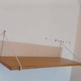 String style shelves