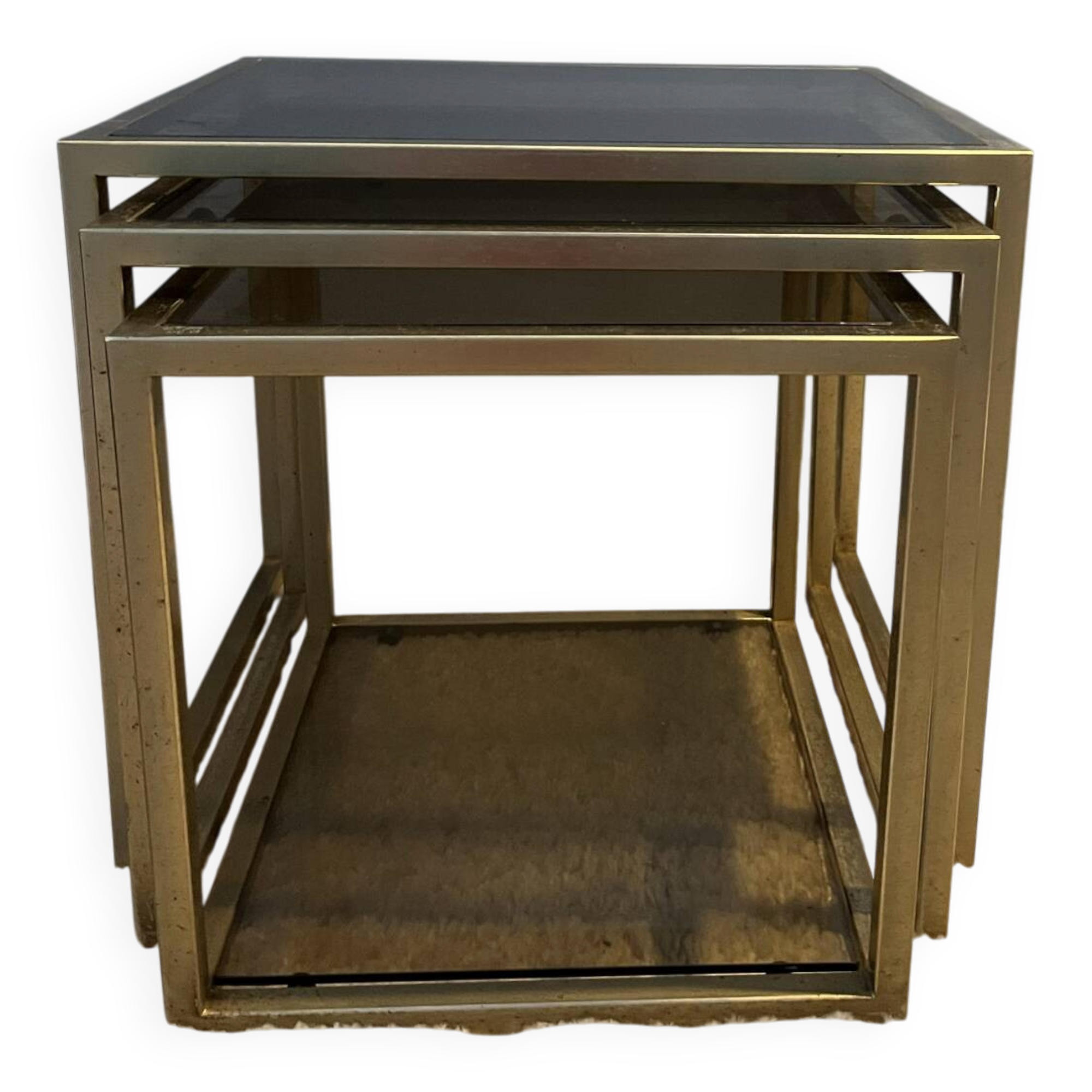 3 nesting tables in the style of Jansen.