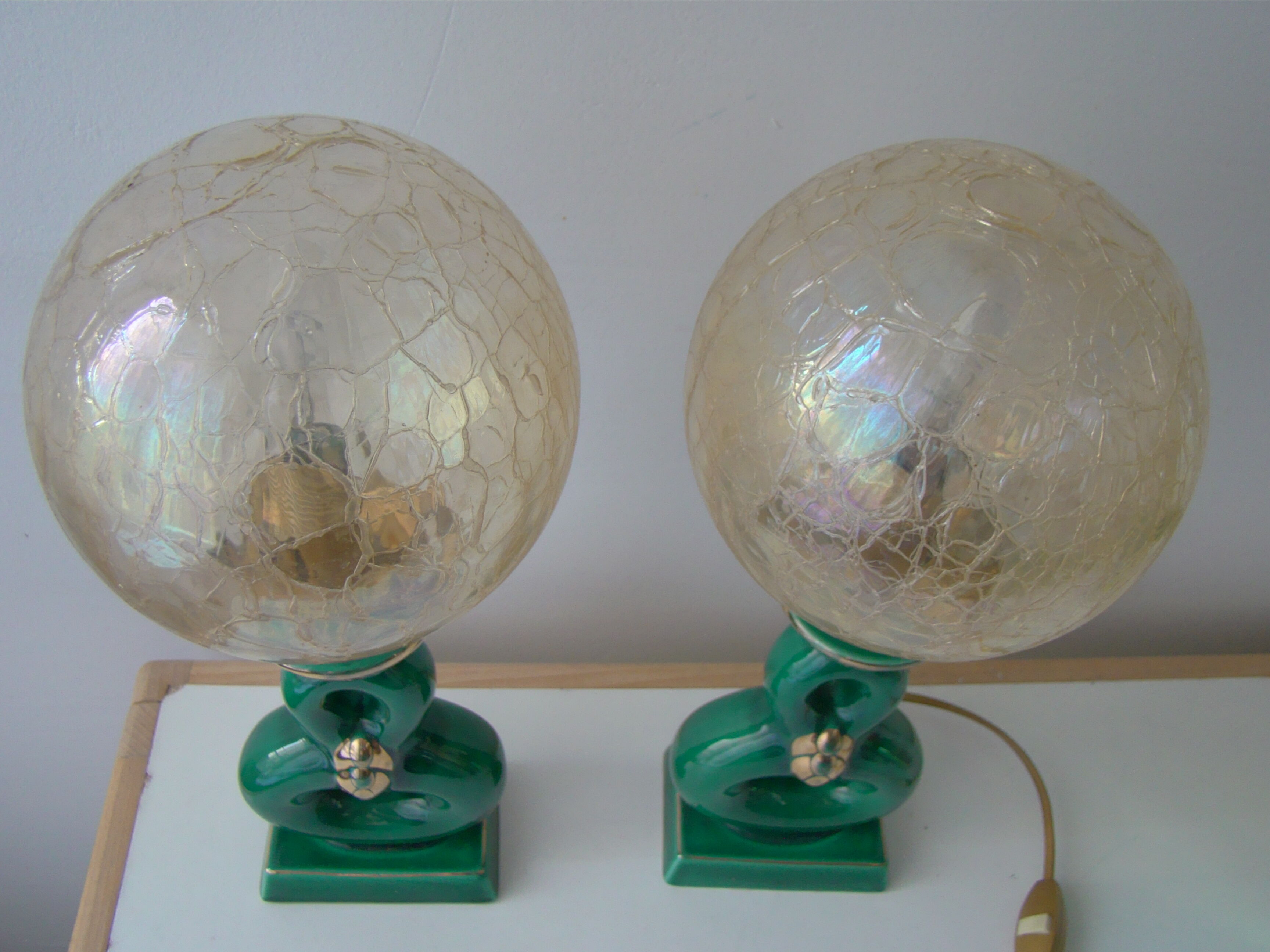 Pair of vintage lamps in bordeaux art ceramic
