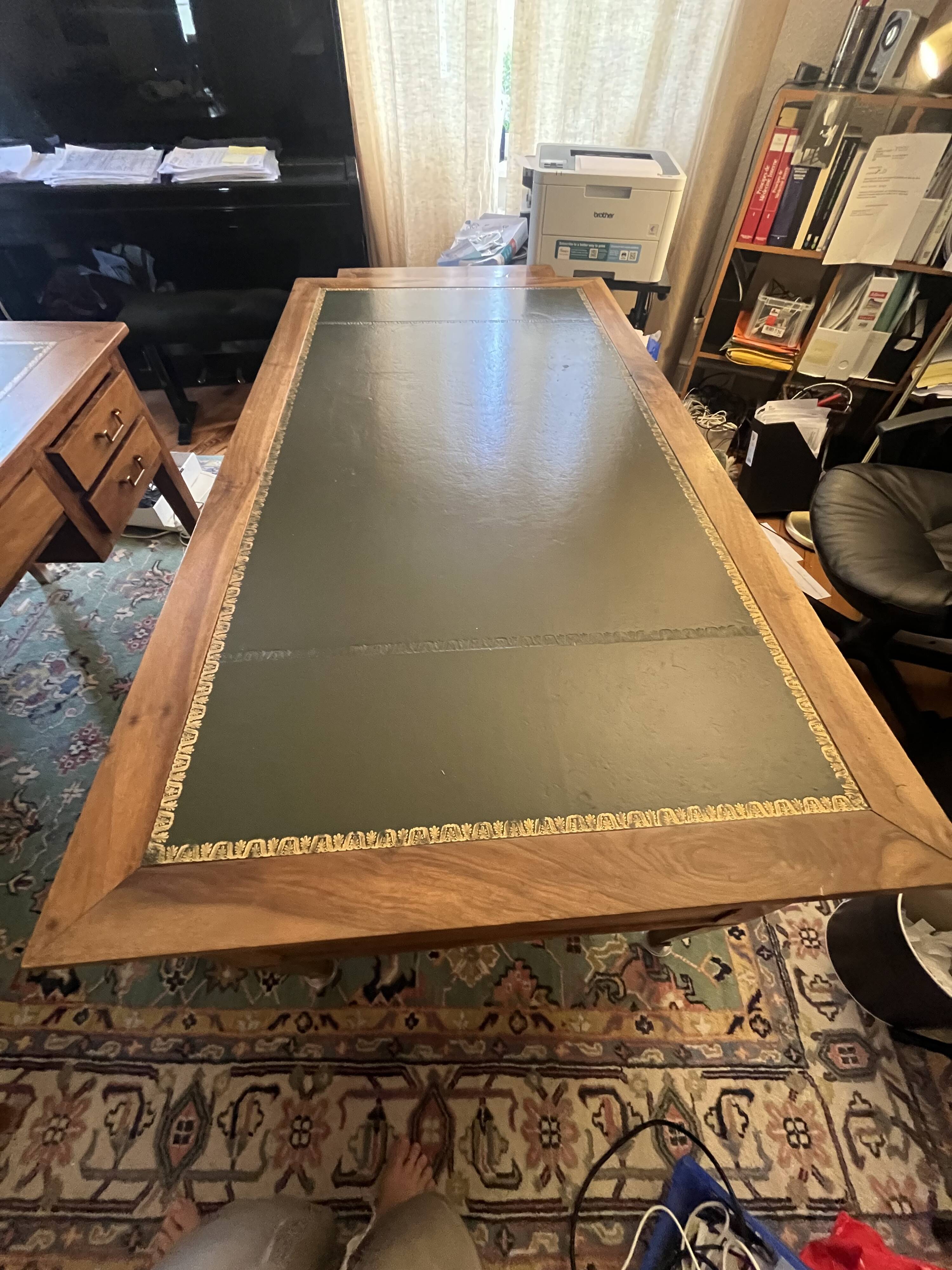 Bureau en noyer