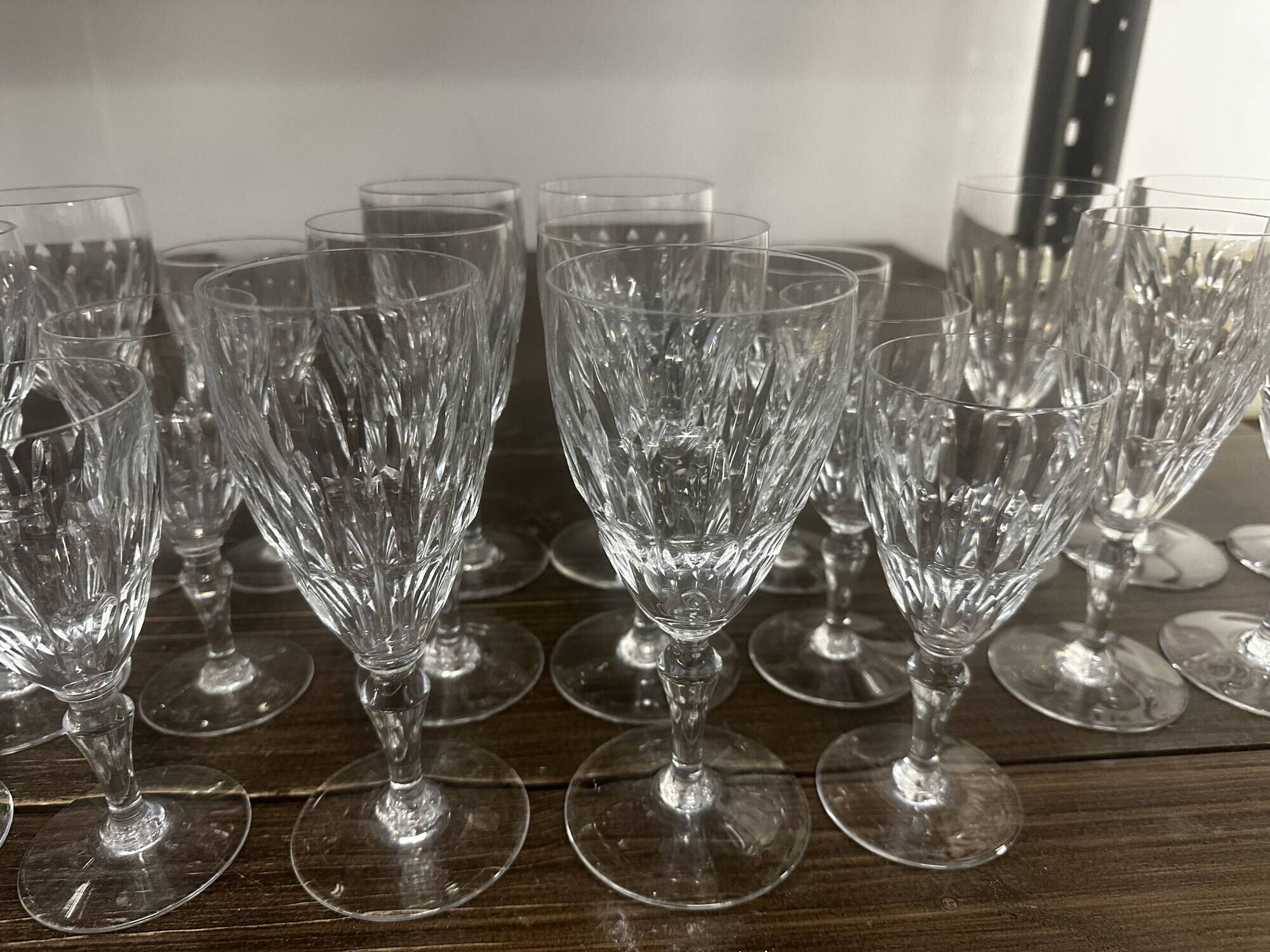 Service 24 old Baccarat glasses Deauville model