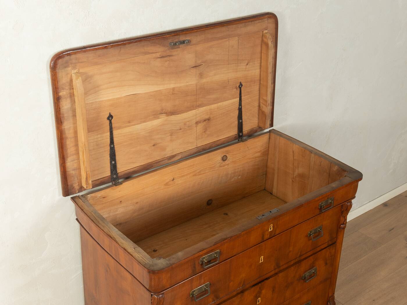 Commode de la période Gründerzeit vers 1880, Vintage