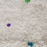 Berber carpet Blessed Ouarain with multicolored and white polka dots in wool