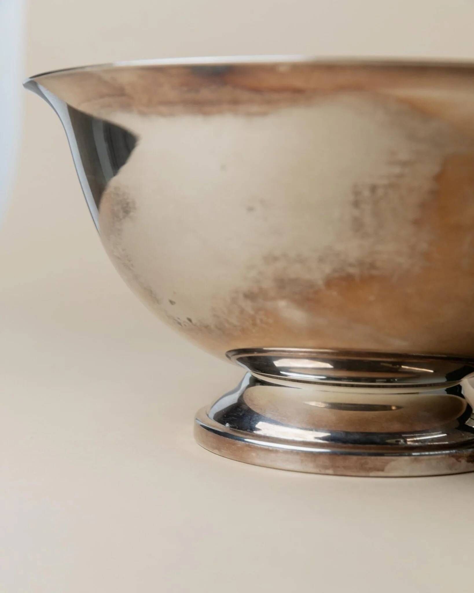Large Vintage Silver-Plated Footed Salad Bowl, 1960s Italy, Argent Finish, Centerpiece Decor