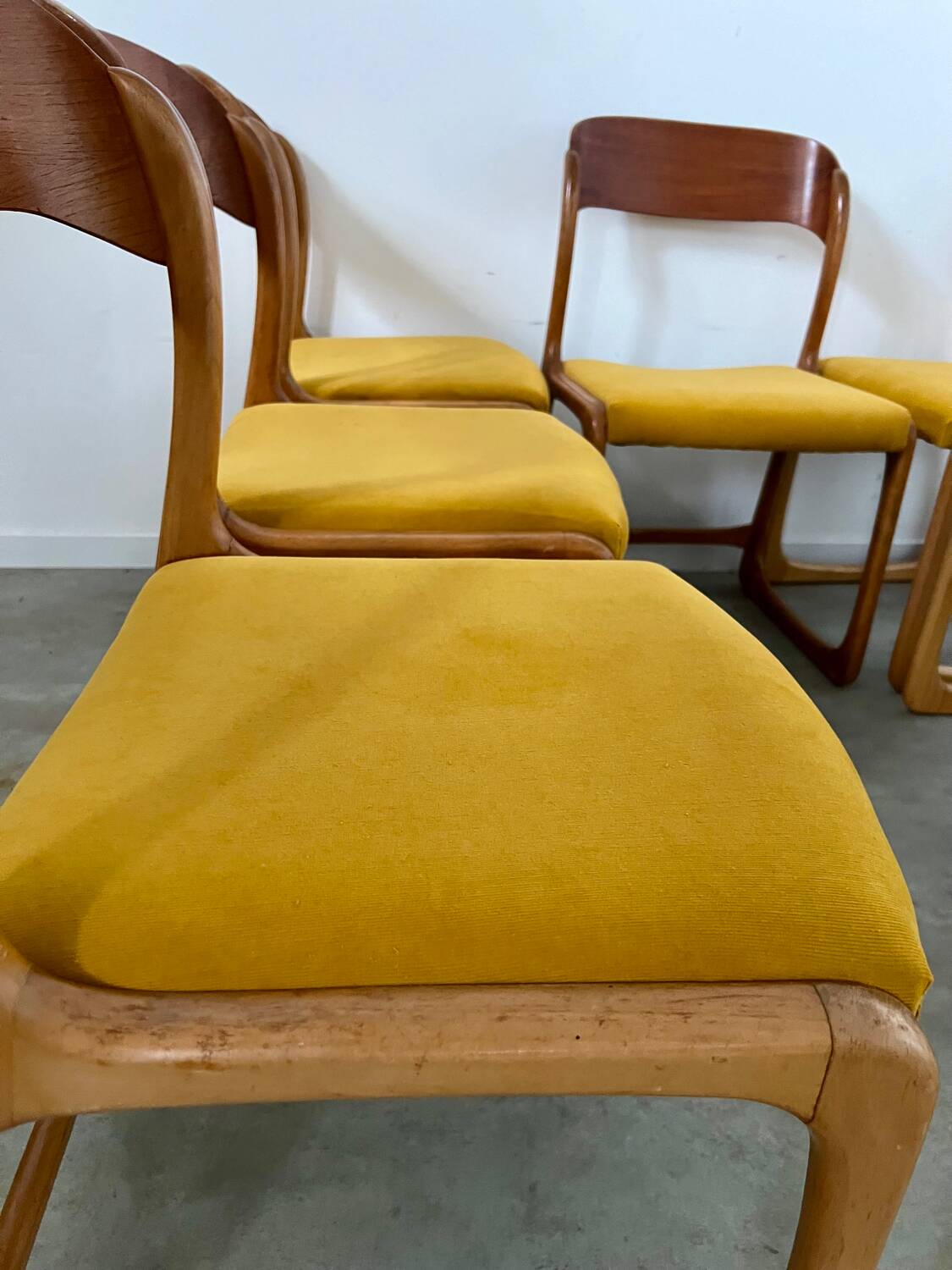 Set of 7 Baumann sled chairs in wood and mustard yellow fabric, 1960s