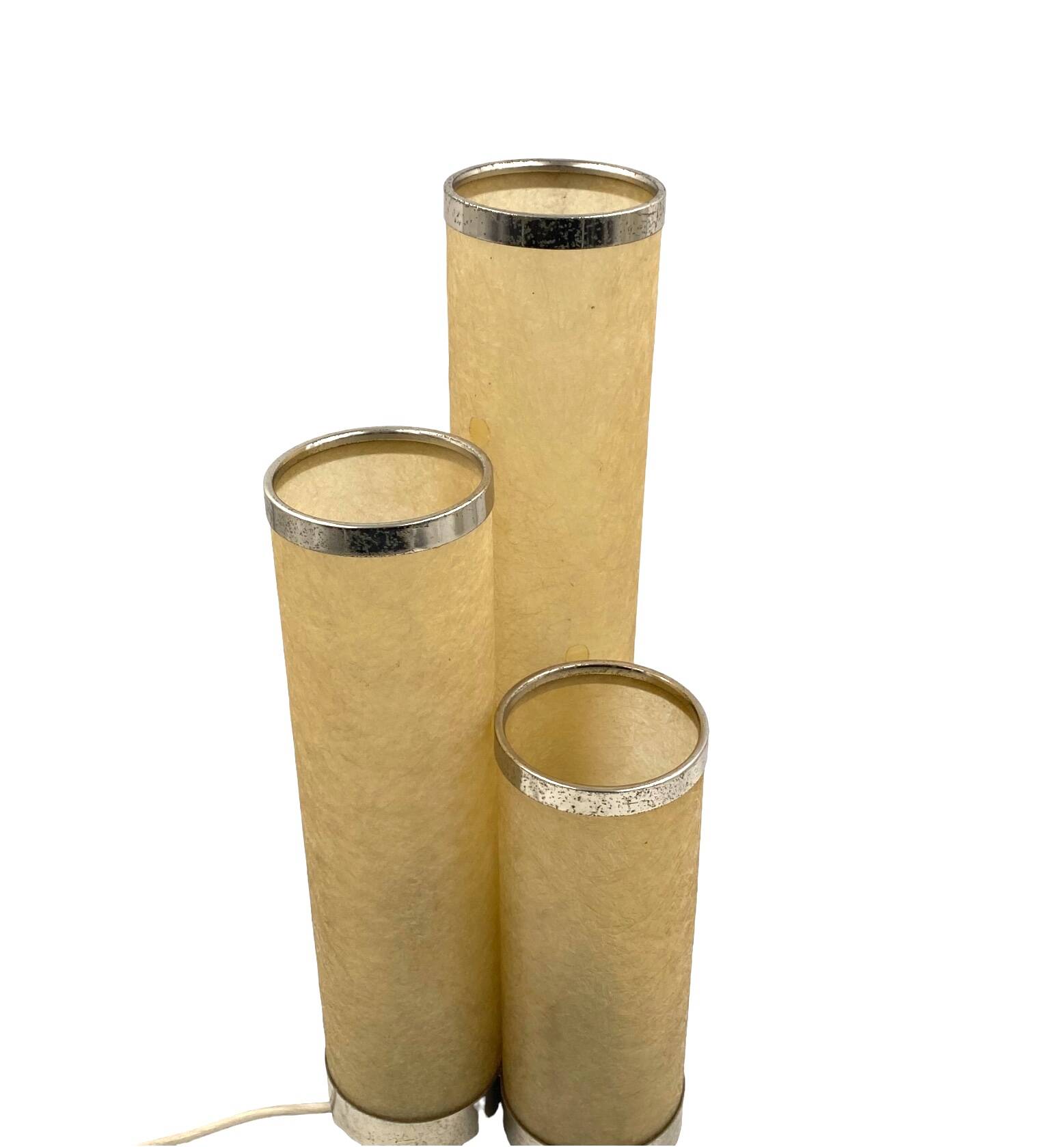 Hollywood regency fiberglass and brass table lamp, Italy 1970s