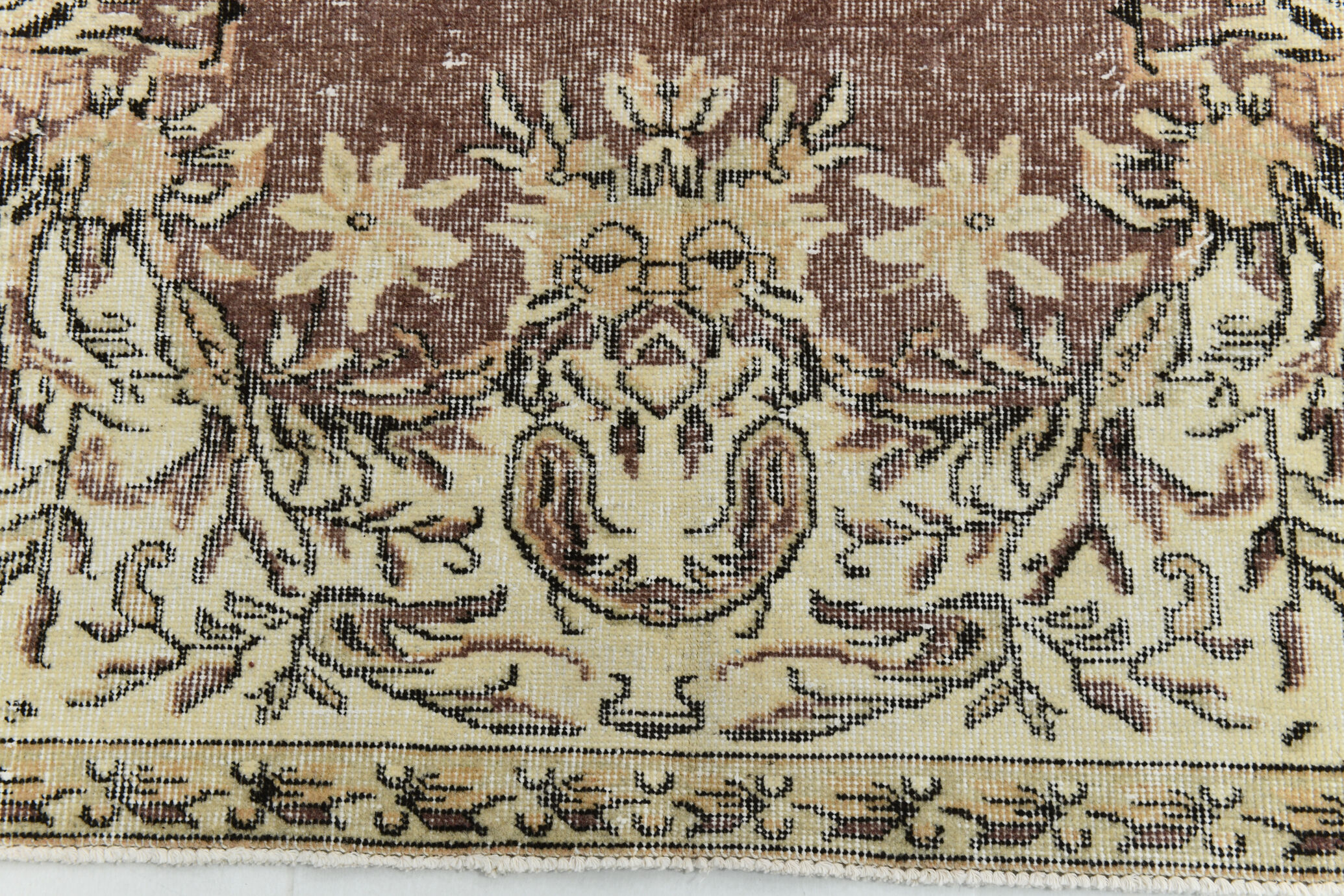 6x10 brown & beige classic antique rug, 192x299cm