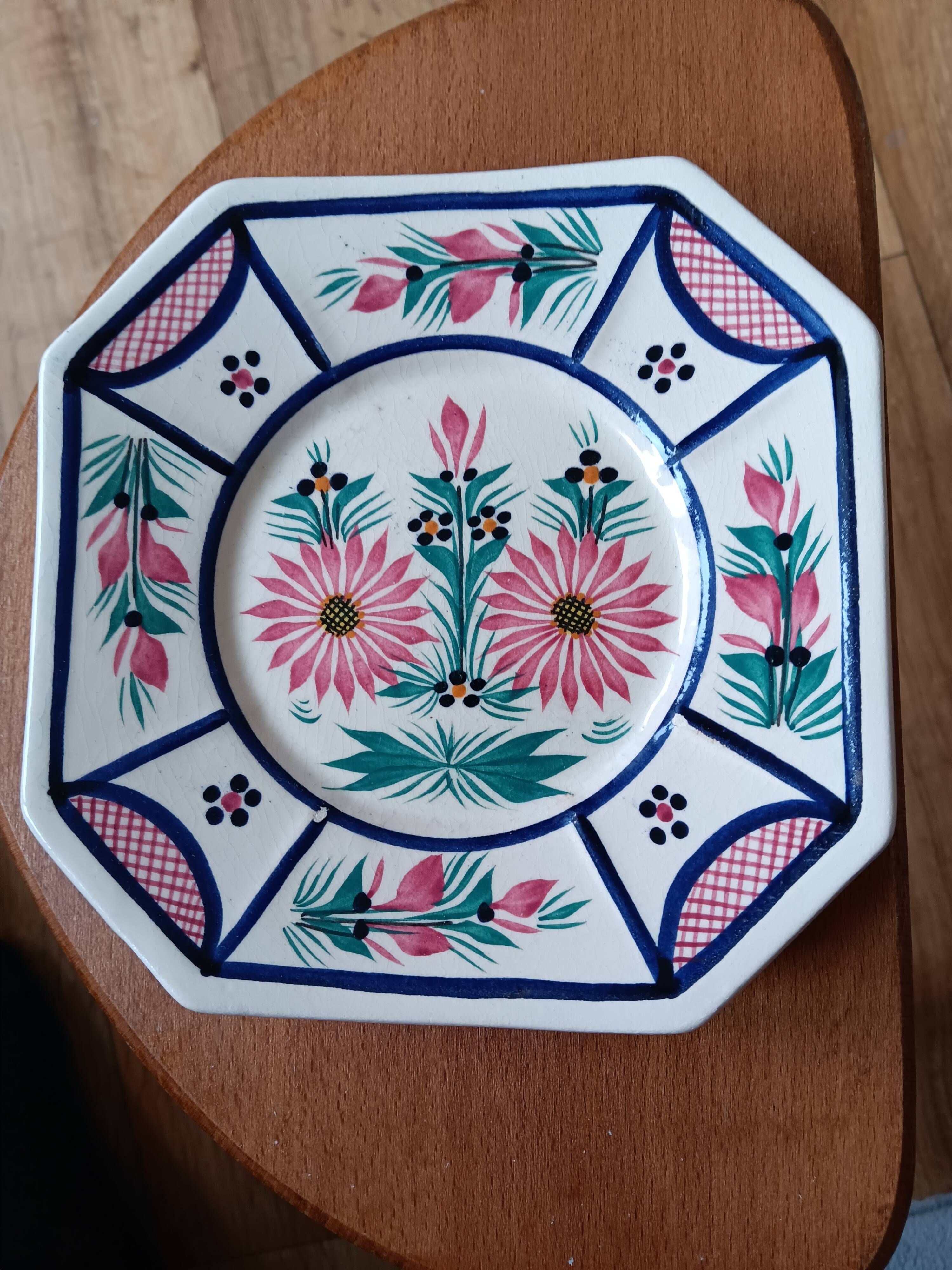 Small HB Quimper plates