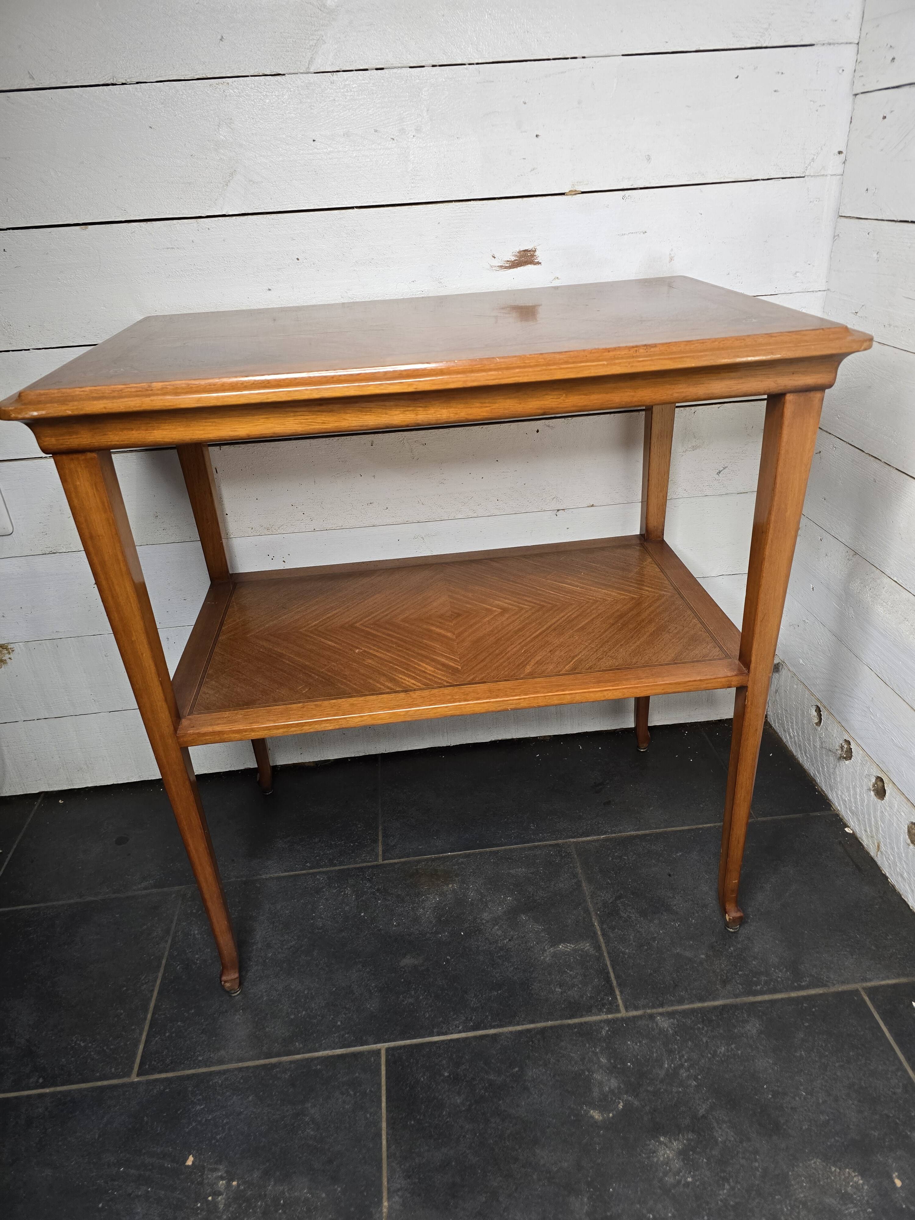 Louis Majorelle Art Nouveau mahogany side table, 1920