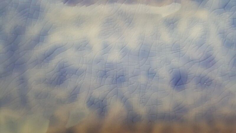 Japanese ceramic dish cracked effect