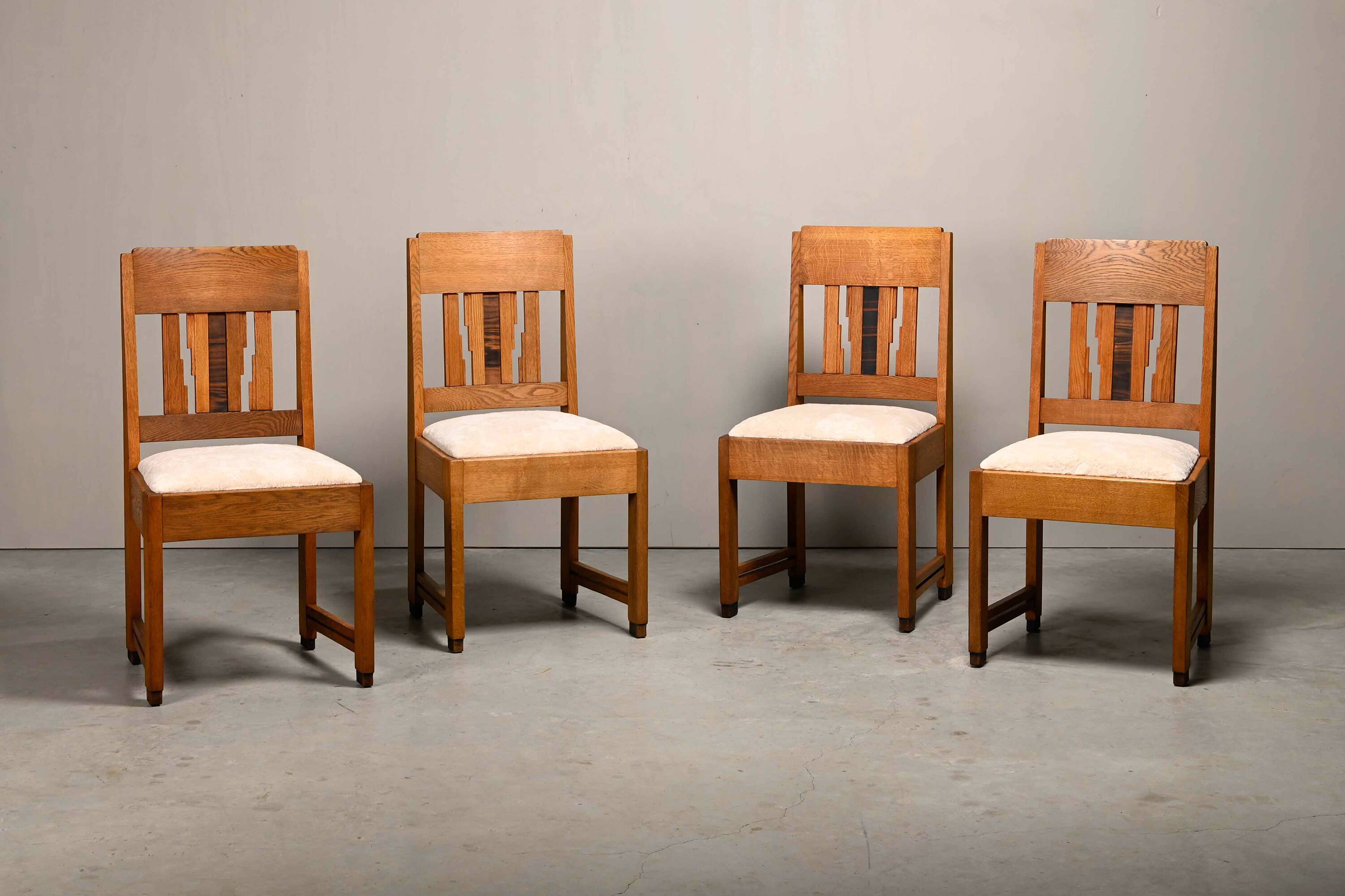 Dutch Art Deco Amsterdam School Dining Chairs in Oak and light Fabric