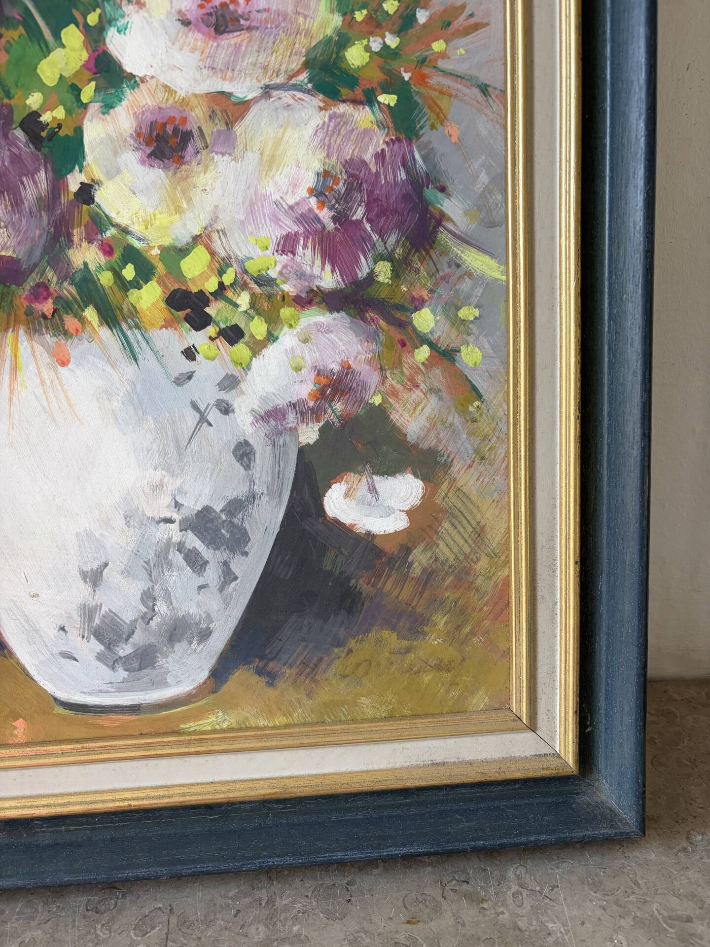 Mauve bouquet, oil on panel