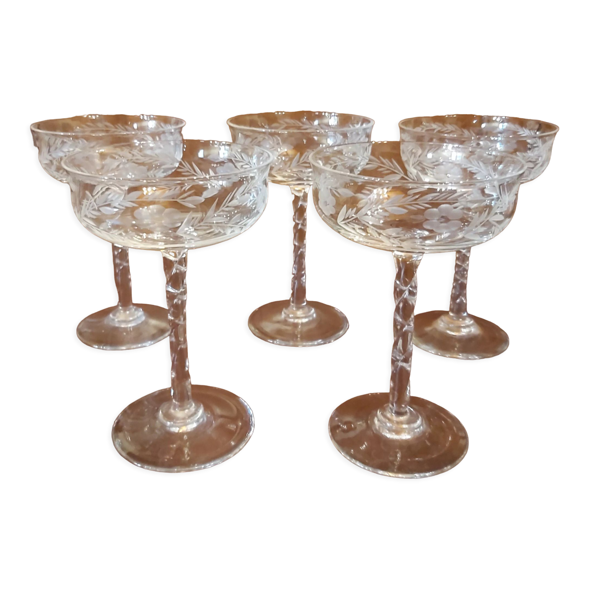 5 glasses of Champagne crystalline cut glass