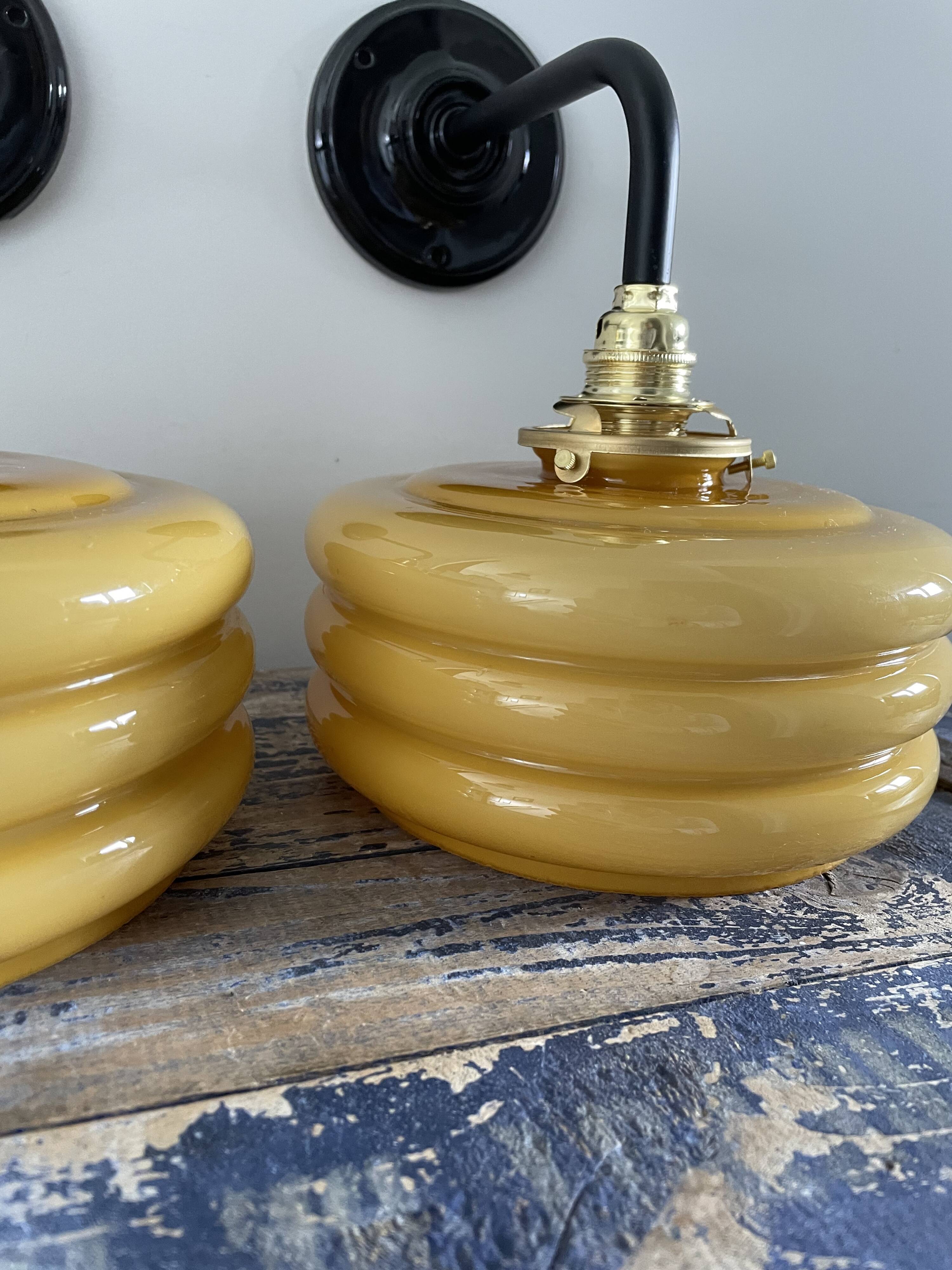 Paire d’appliques art deco électrifiées à neuf