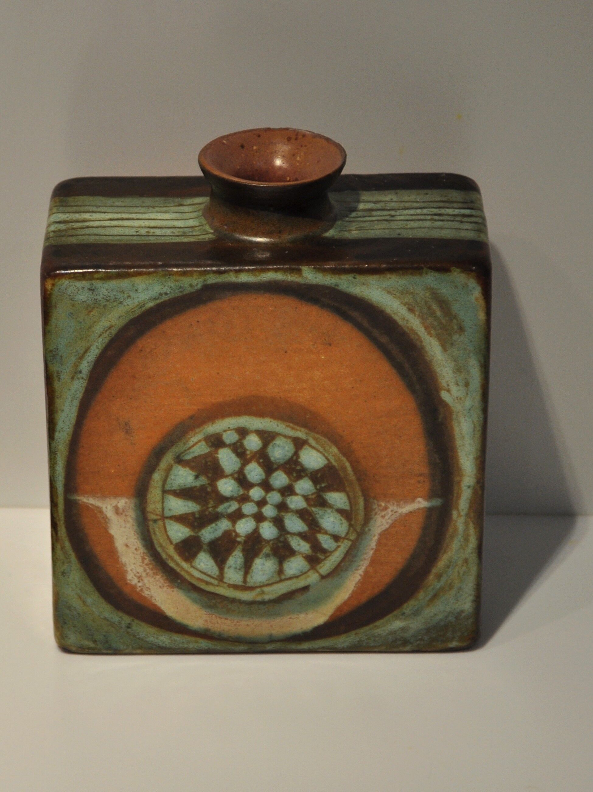 Vase grès géométrique motifs abstraits Onet