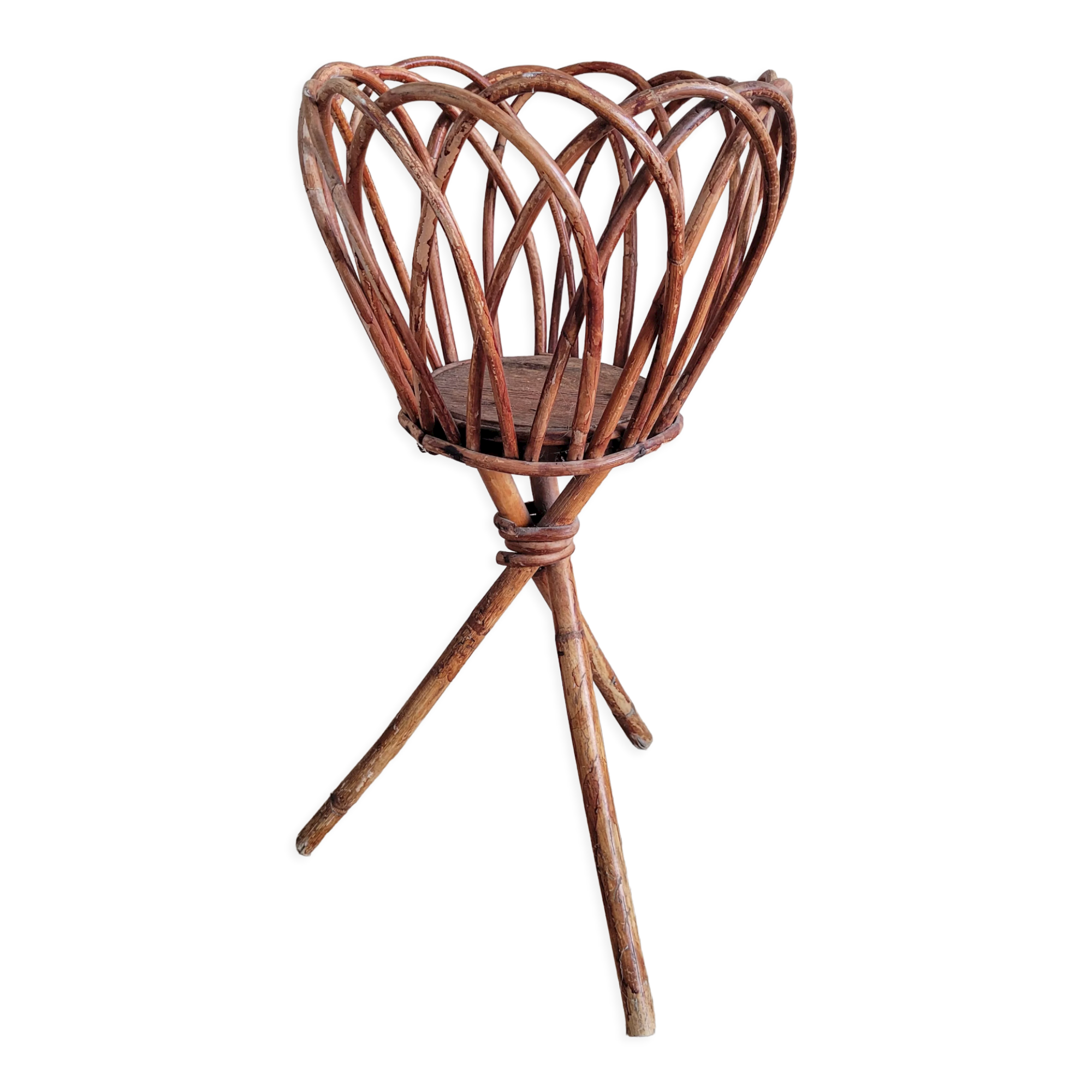 Rattan plant holder