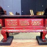 19th century China: lacquered and gilded offering console