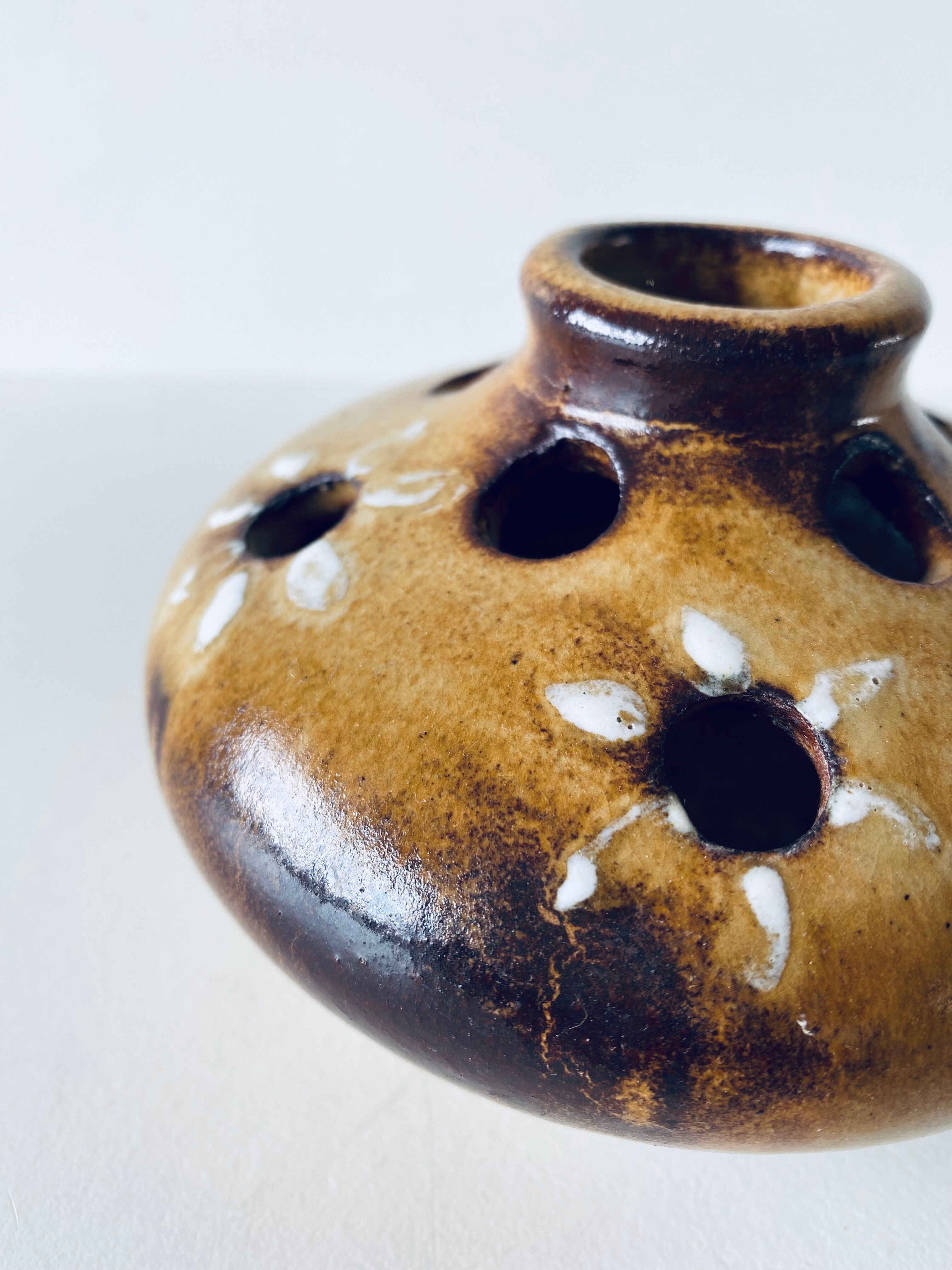 Vase spades flowers Vallauris