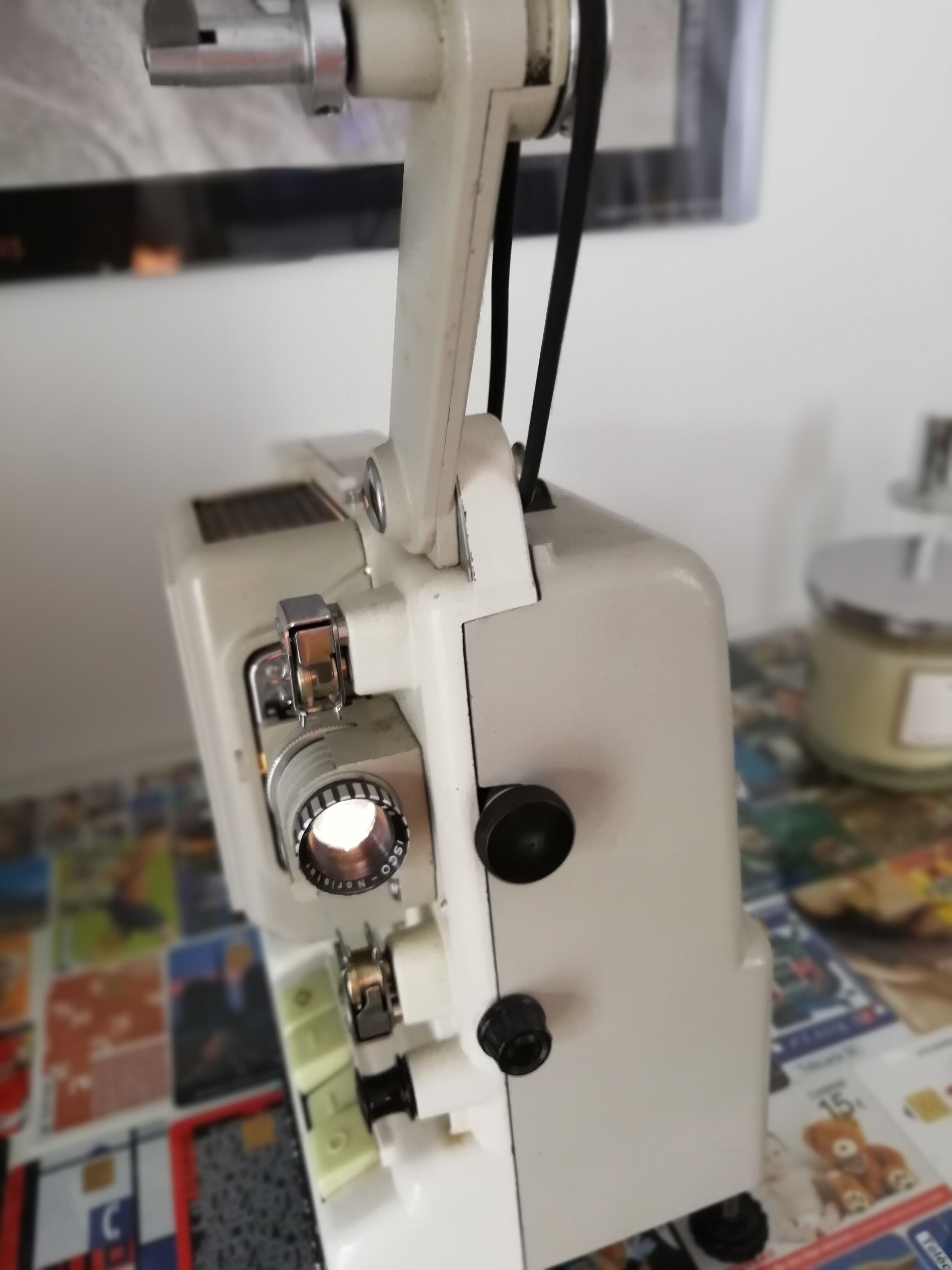 Cinema projector 8mn Noris synchronising 100