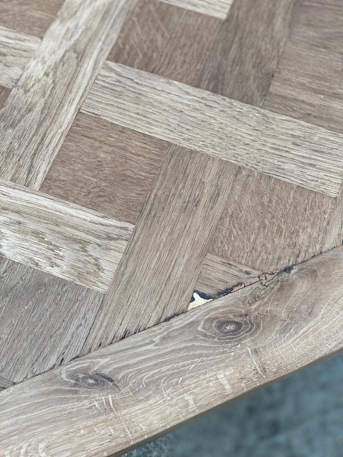 Renovated Art Deco monastery table, extendable, in raw oak, 250cm.