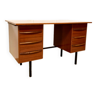 Vintage Scandinavian office
