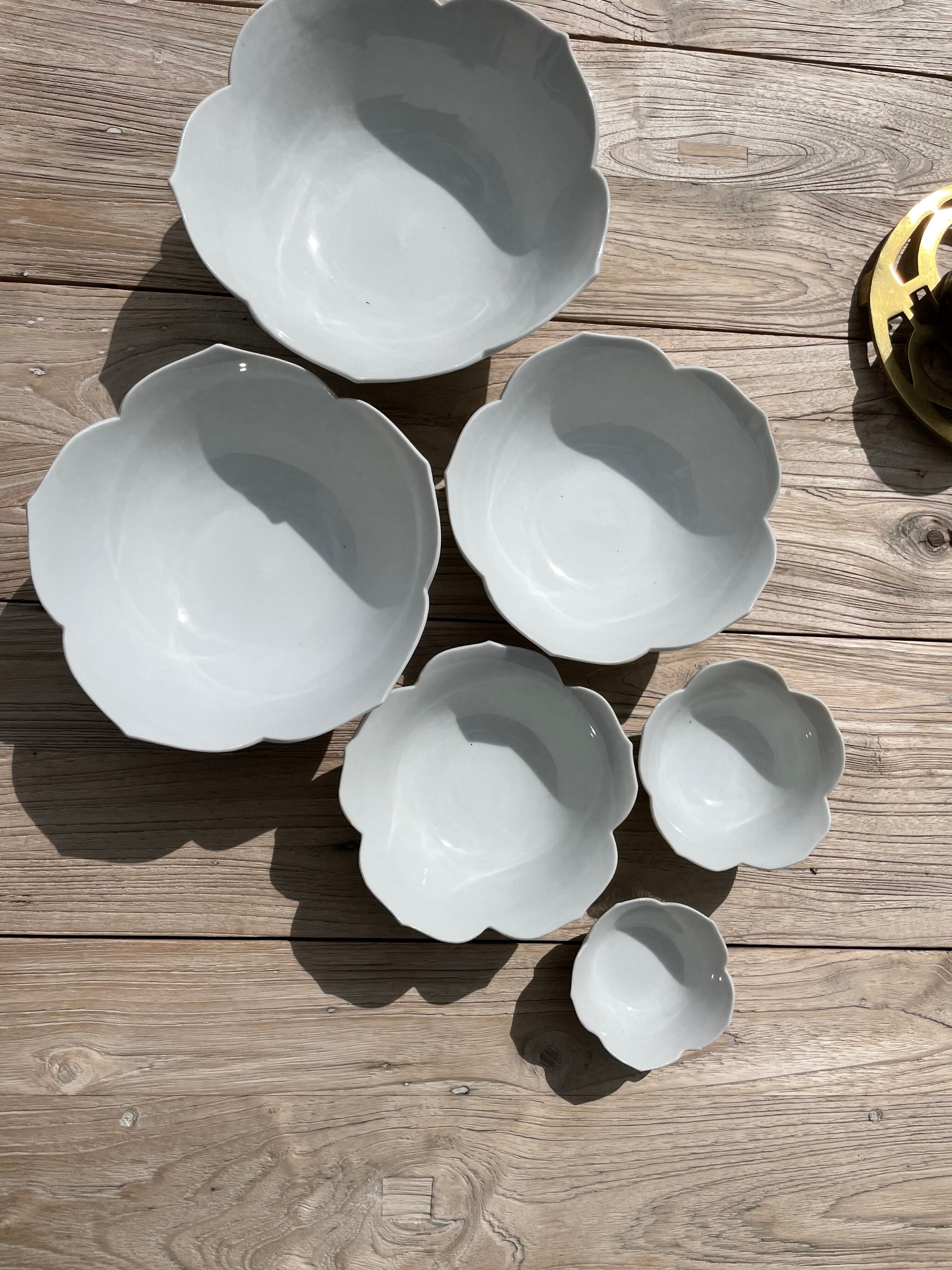 Set of 6 flower bowls