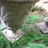Pair of stone planter medicis
