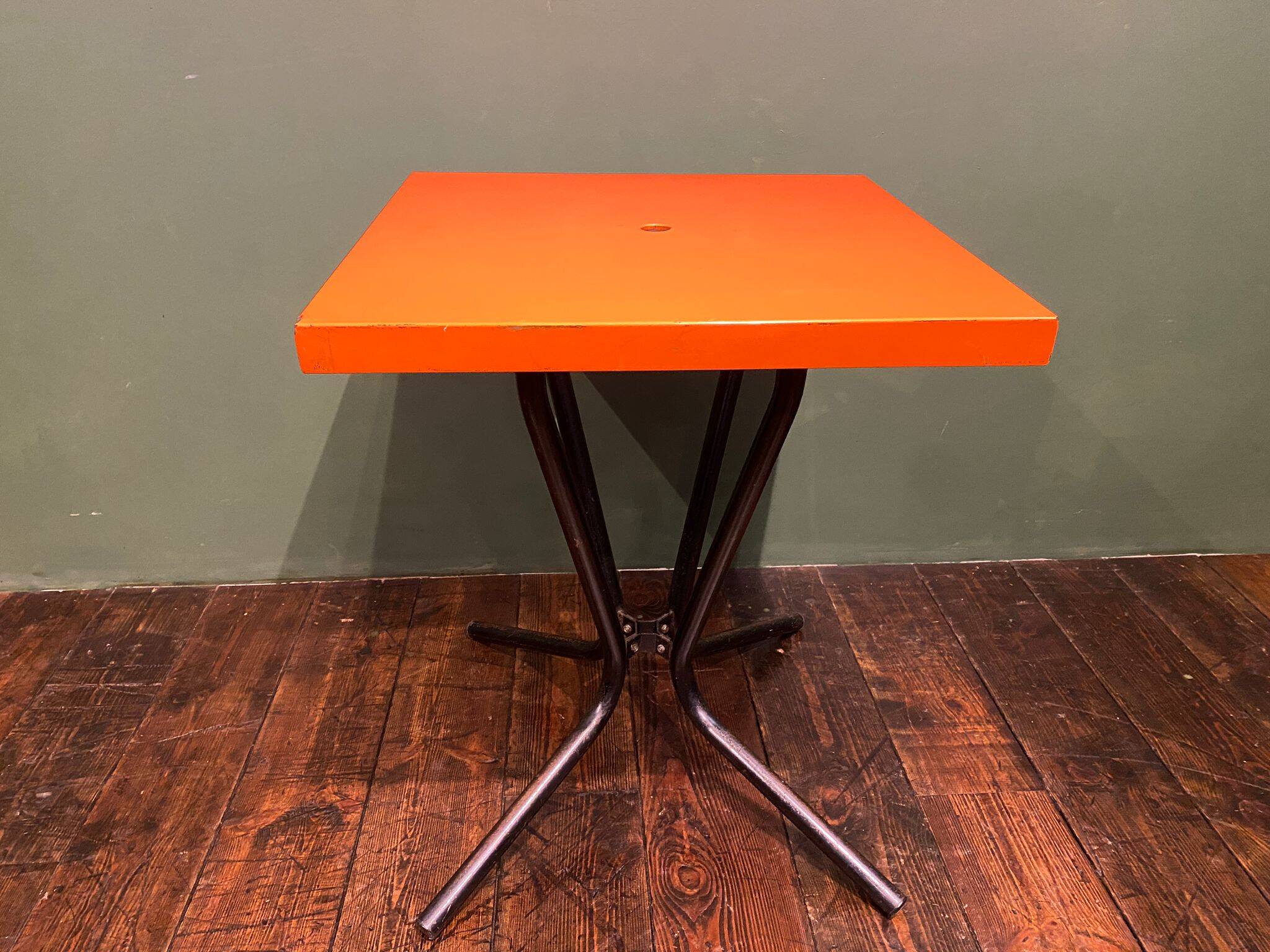 Terrace tables and chairs