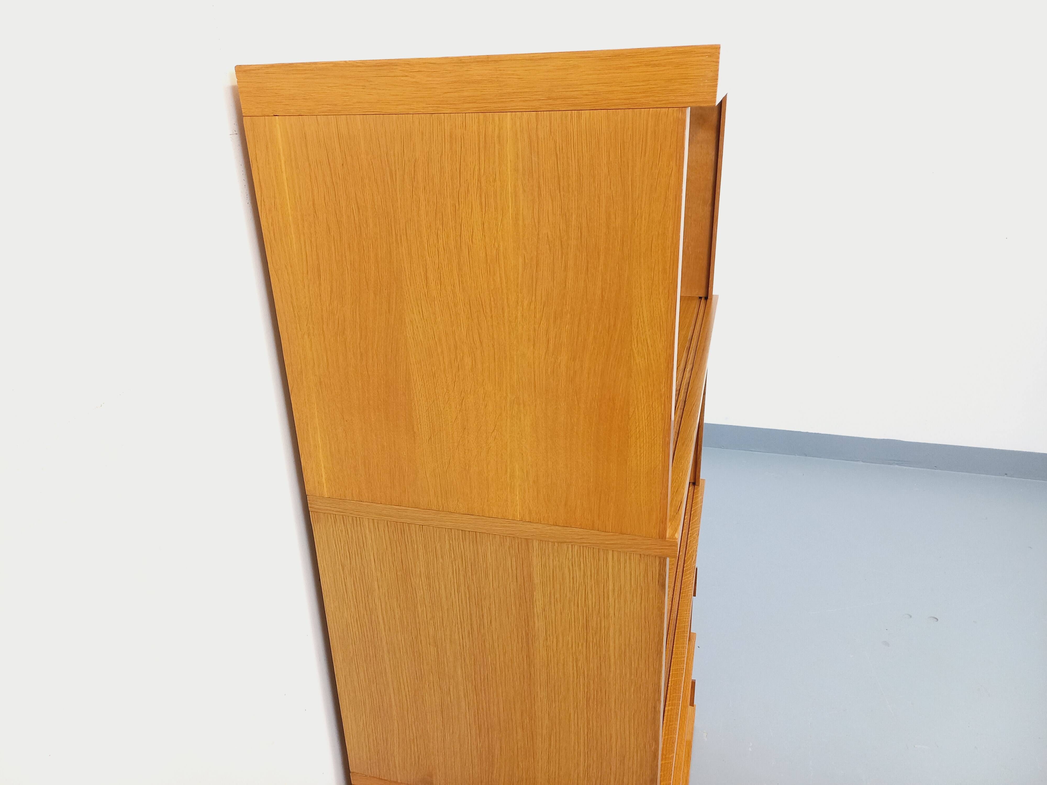 Vintage oak storage bookshelf from the 1960s.
