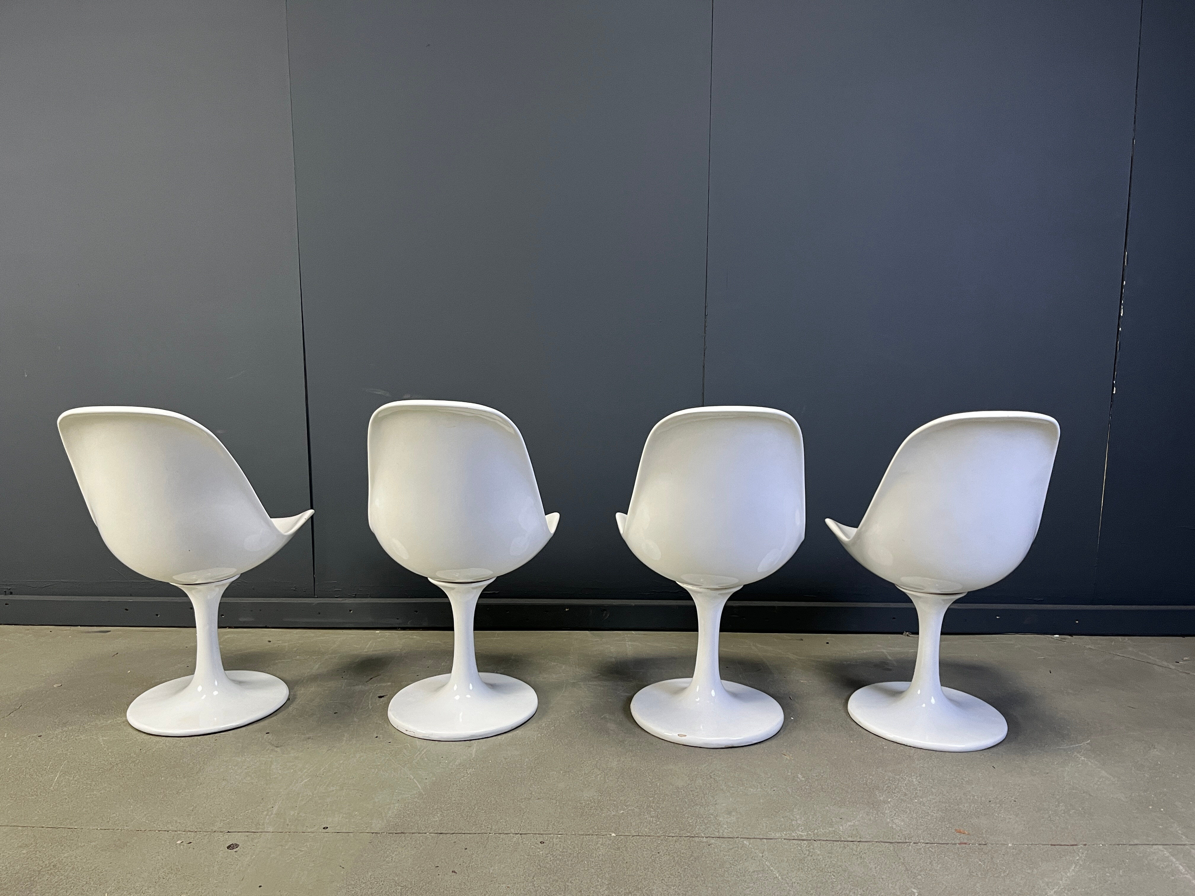 Vintage fiberglass space age tulip dining chairs, set of 4 - 1960s