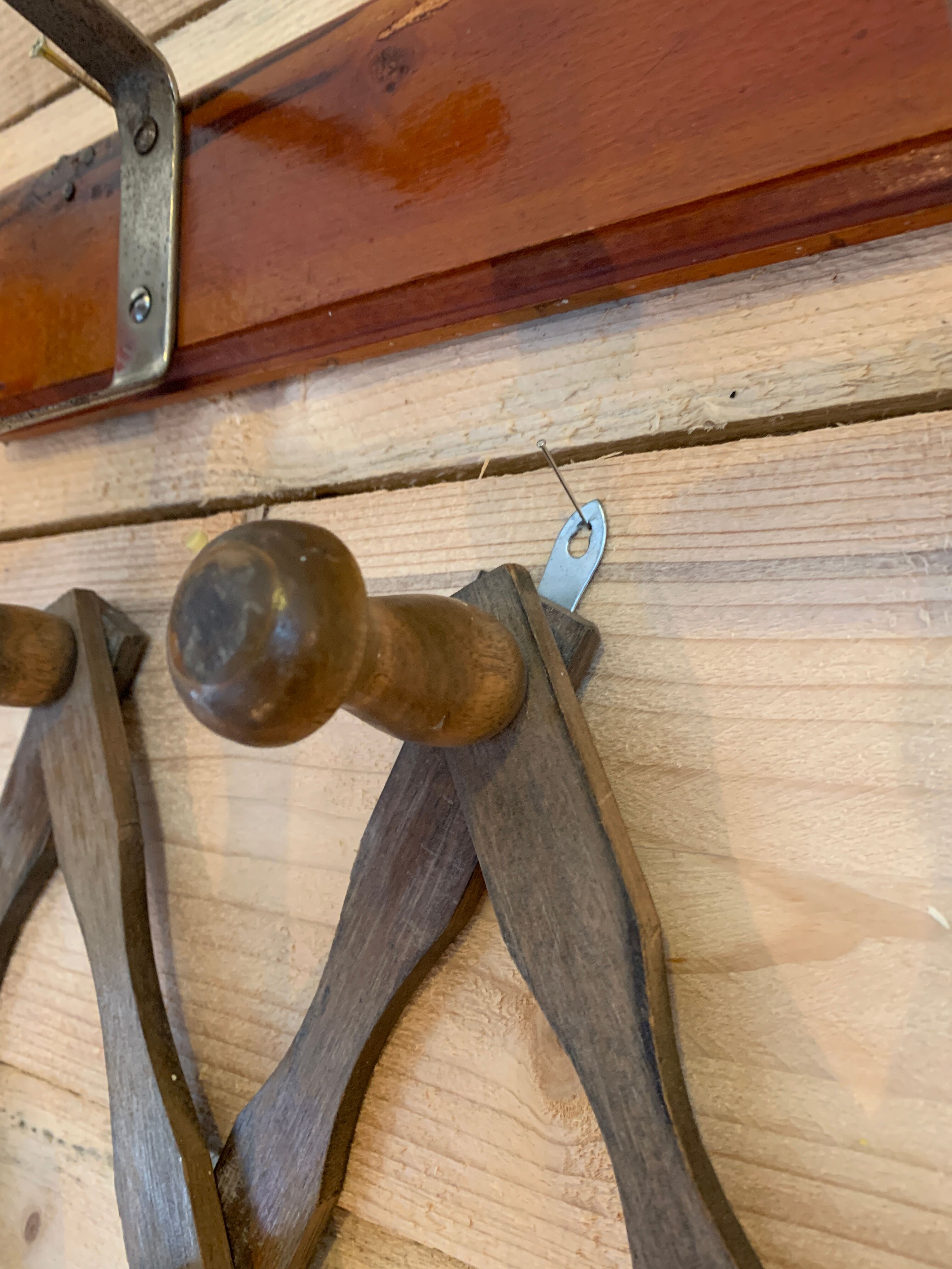 Accordion wall coat holder