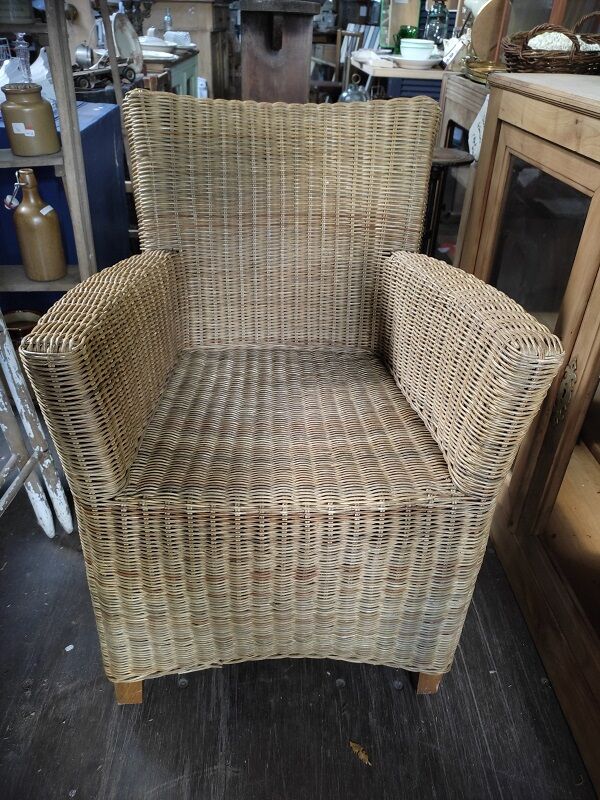 Armchair chair wicker feet wood