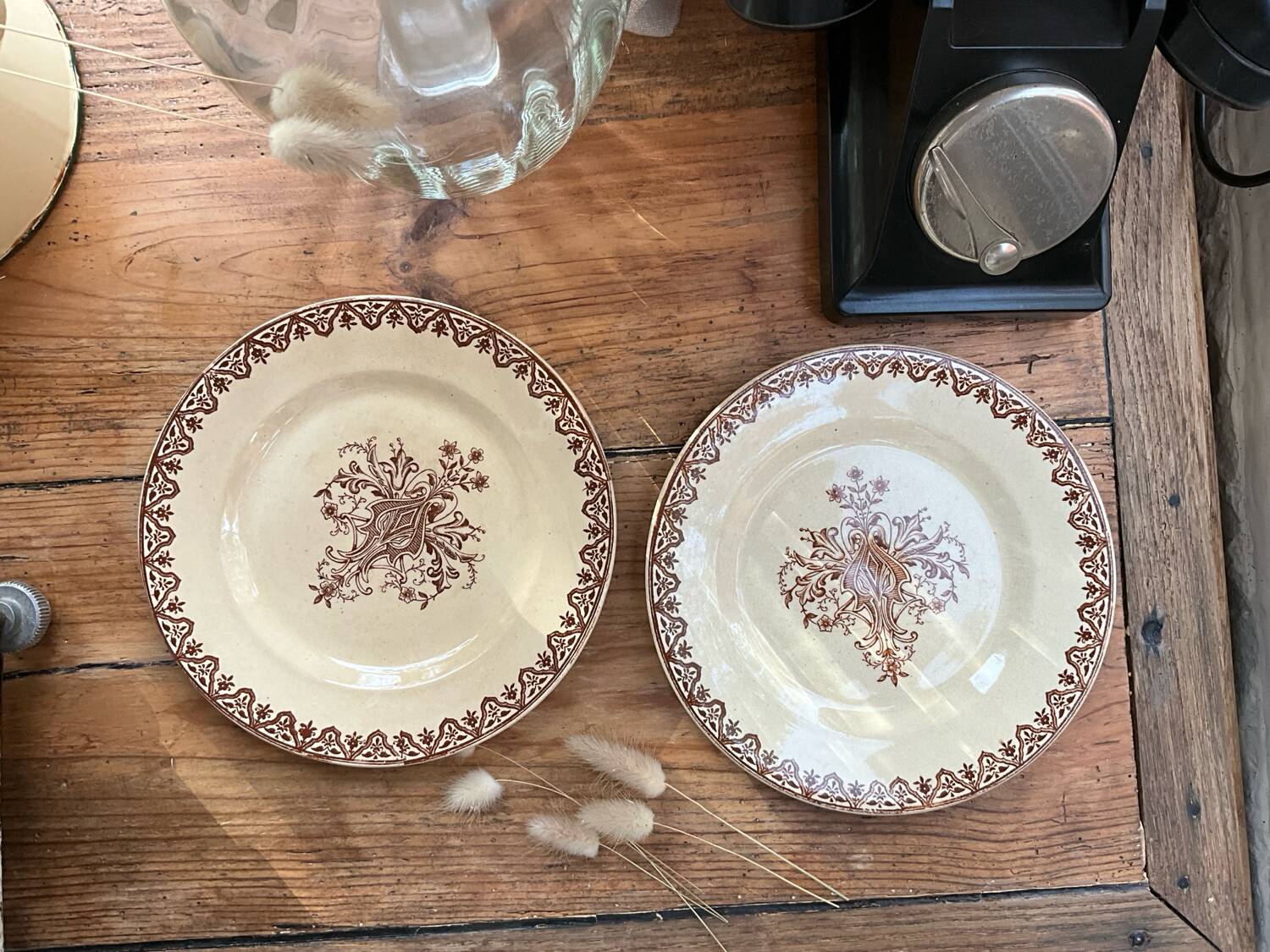 2 small plates 🍂 iron earth