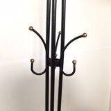 Porte-manteau sur pied