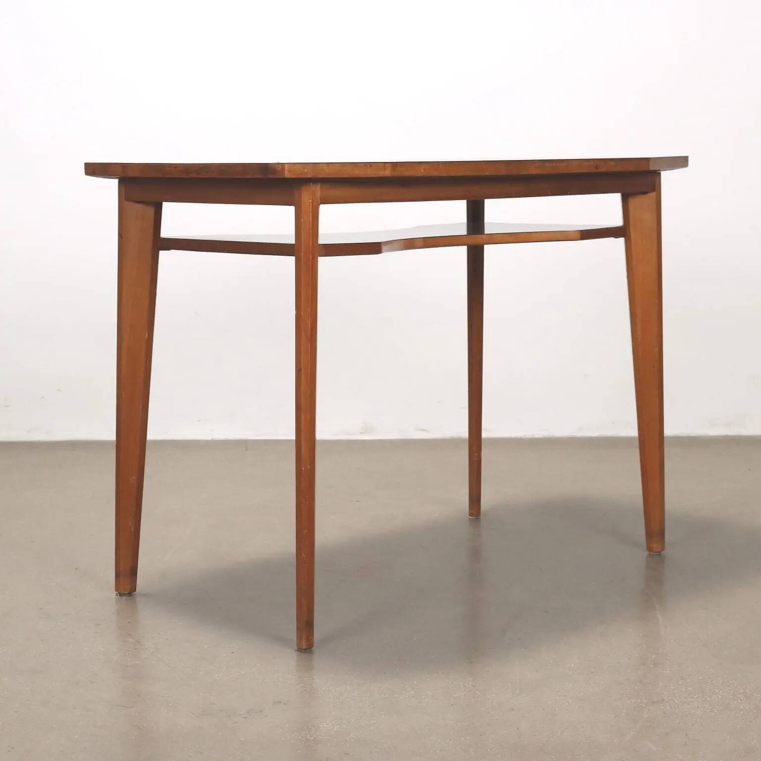 Vintage writing desk in laminate, Italy, 1950s