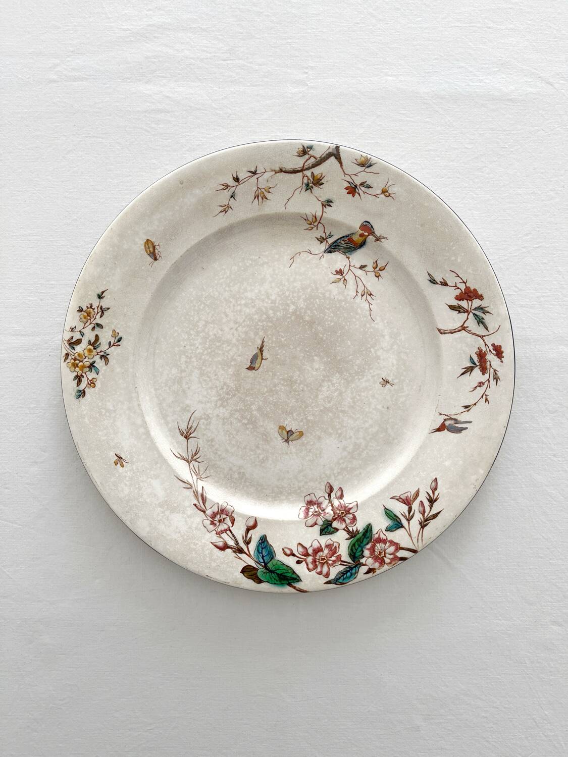 Round polychrome ironstone platter "Nella" by Jules Vieillard, Bordeaux