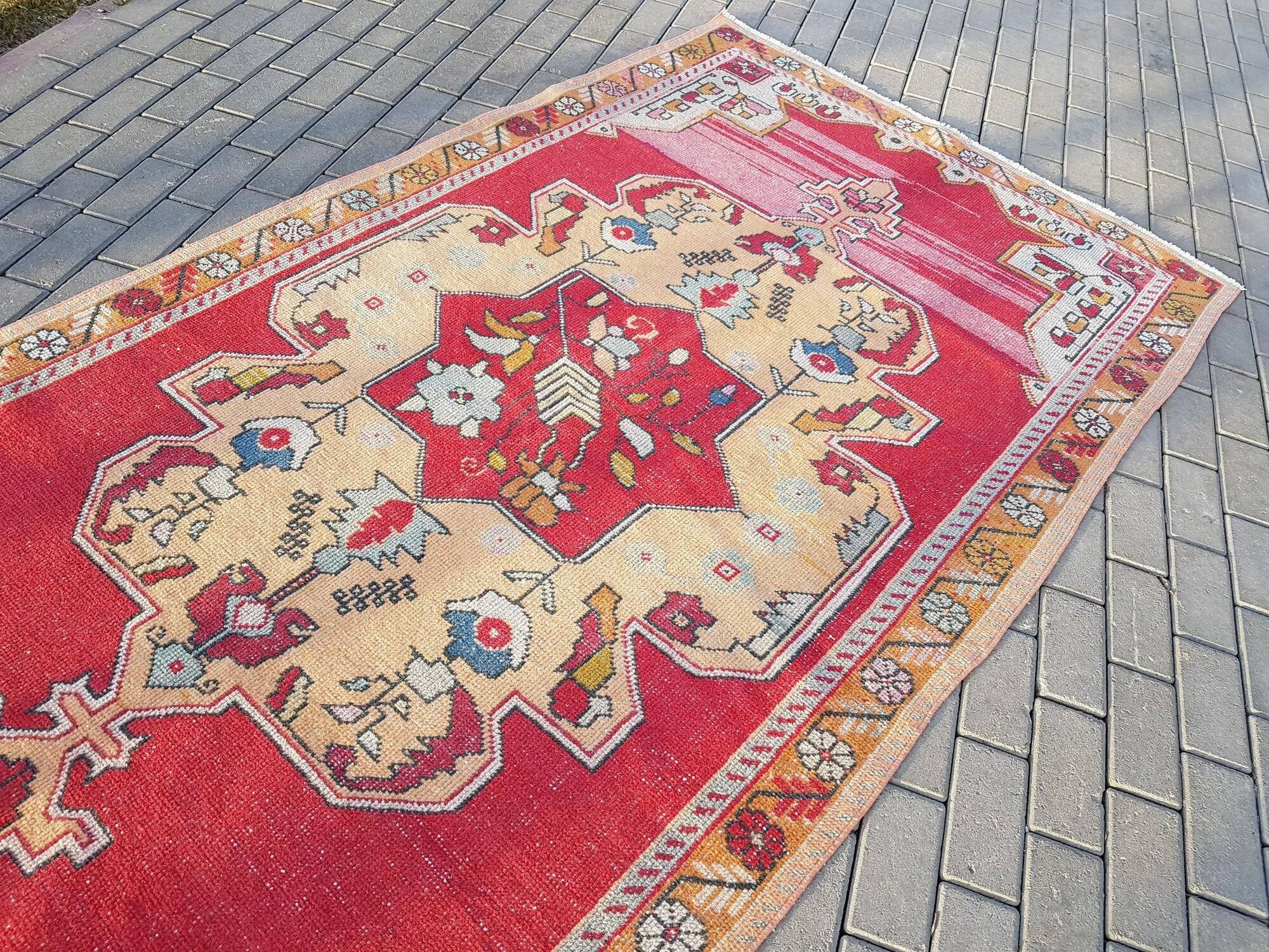 Vintage Turkish handmade rug 143x273 cm
