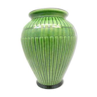 Green vase