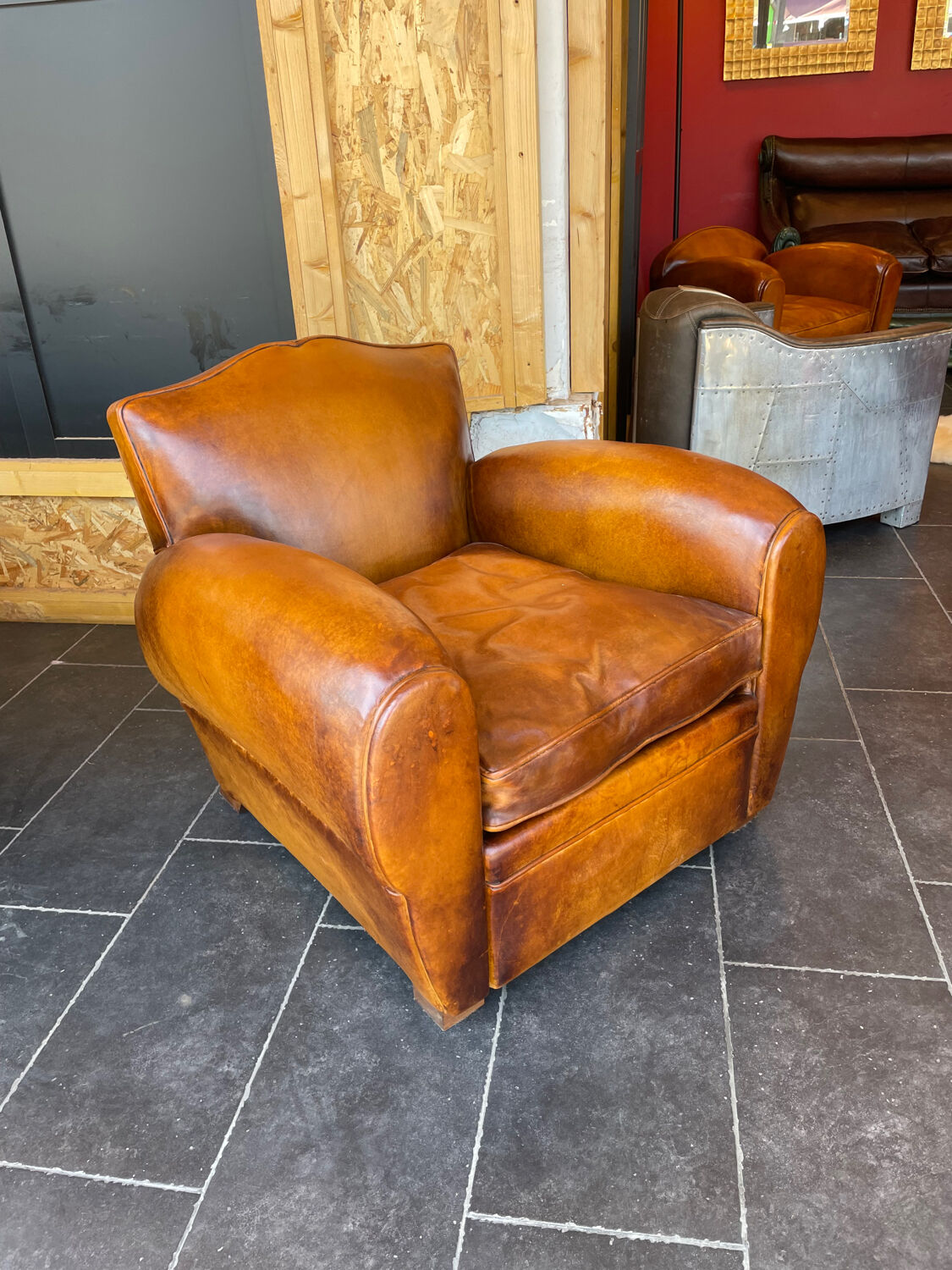 Fauteuil club modèle diplomate