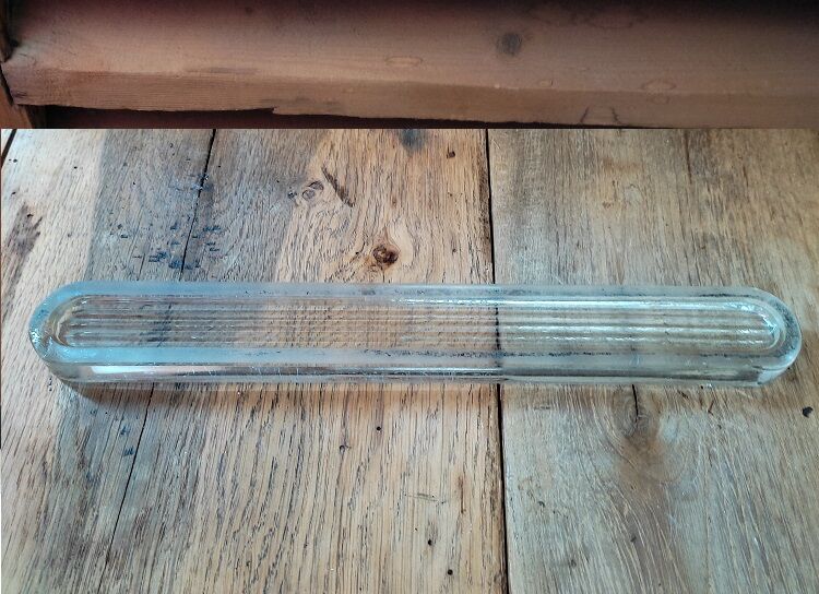 Pencil holder in molded glass Macbeth B7 old vintage