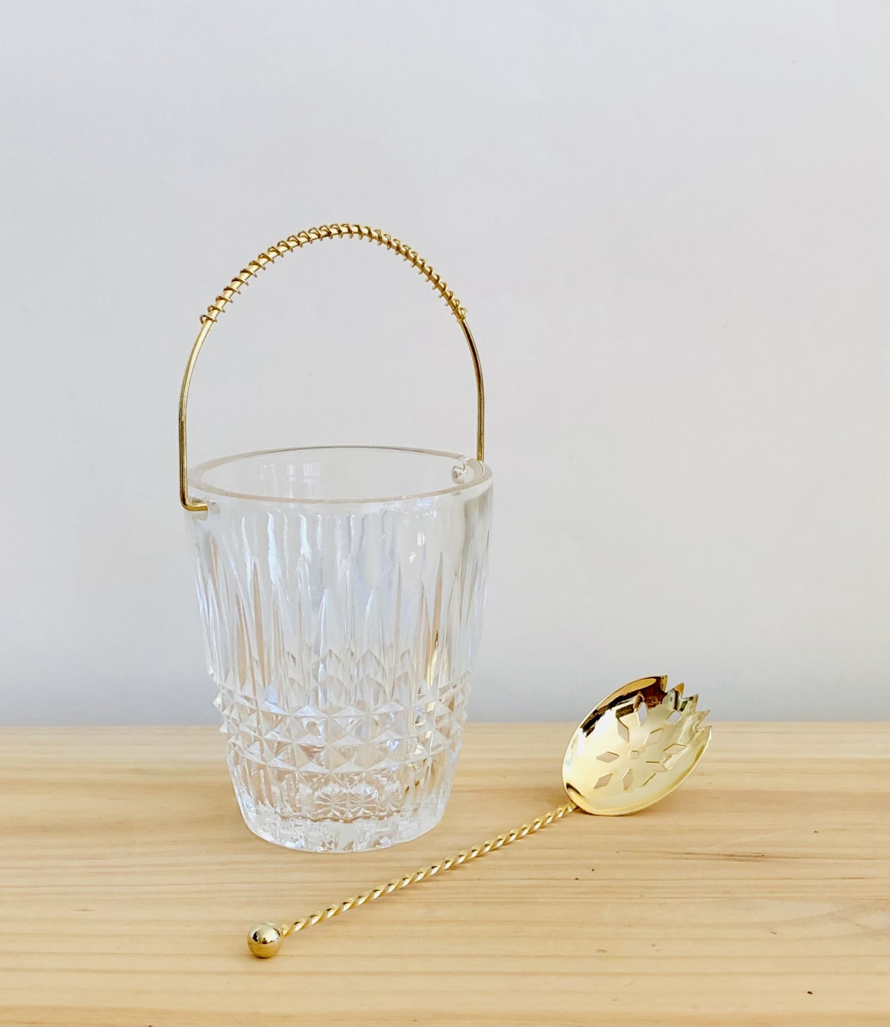 Seau à glace en cristal et sa cuillère