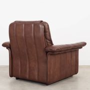 Fauteuil en cuir marron, design suisse, années 1970, fabrication : De Sede