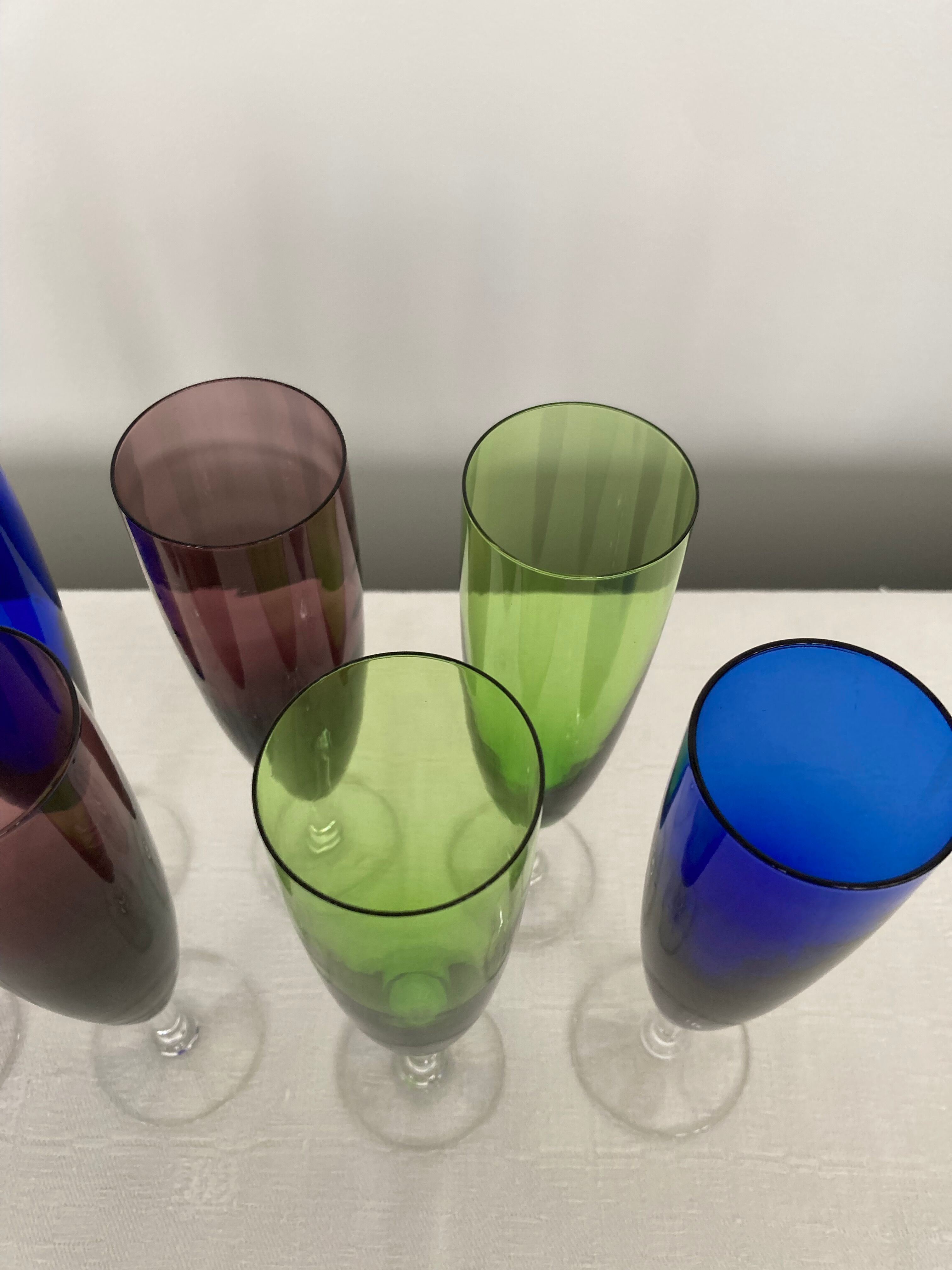 Set of 8 vintage champagne flutes