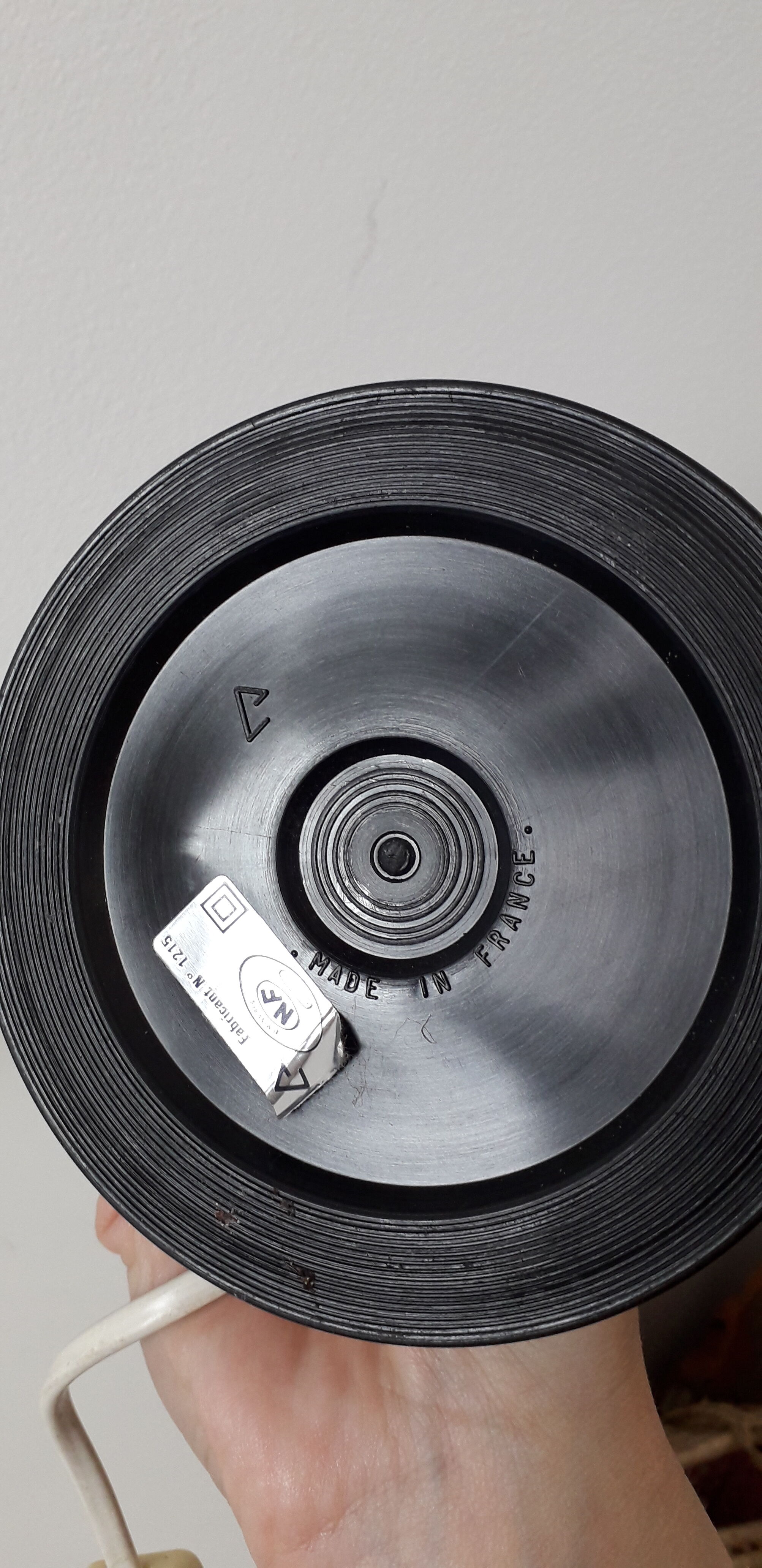 Articulated table lamp