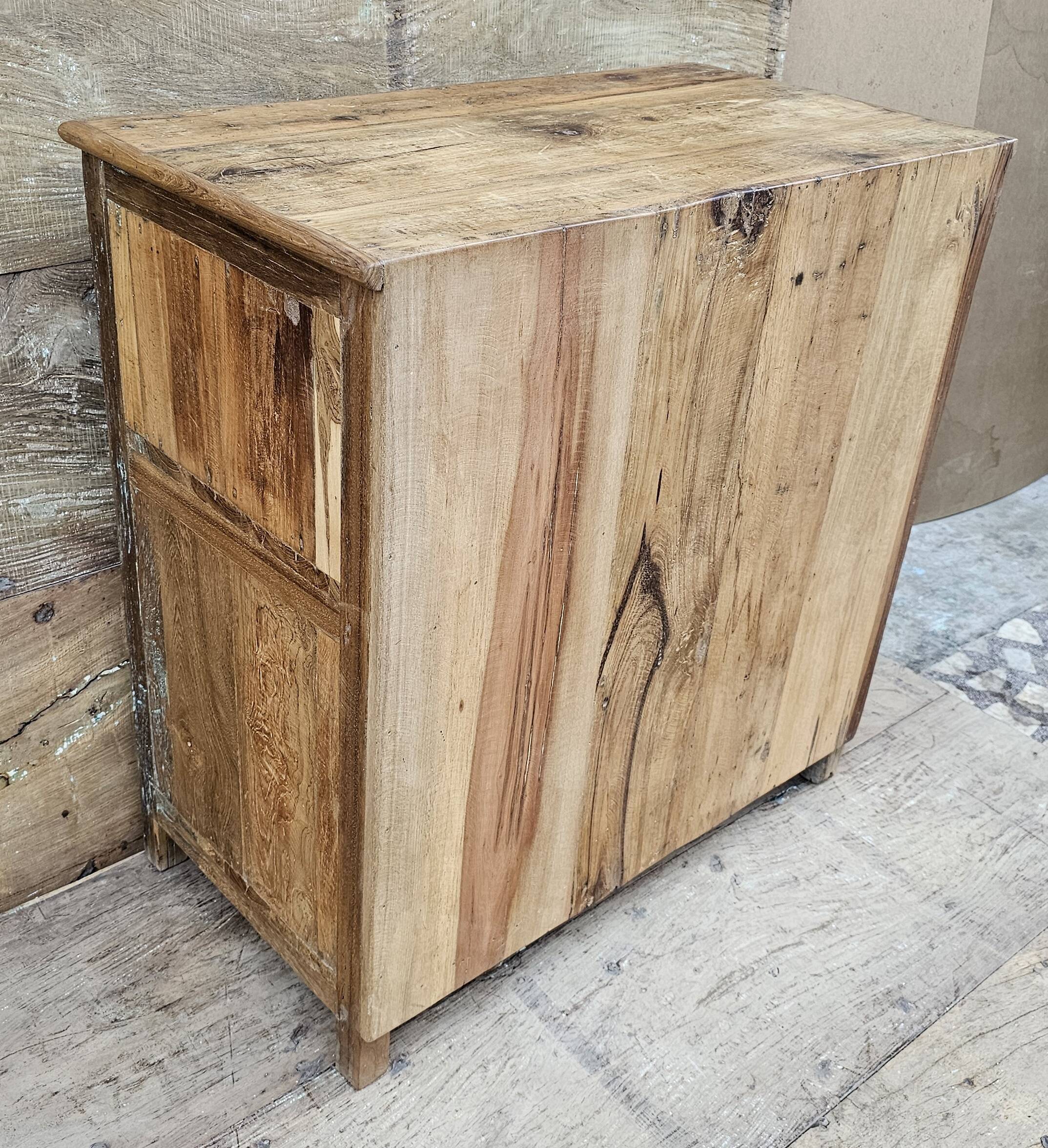 Ancien buffet en teck birman