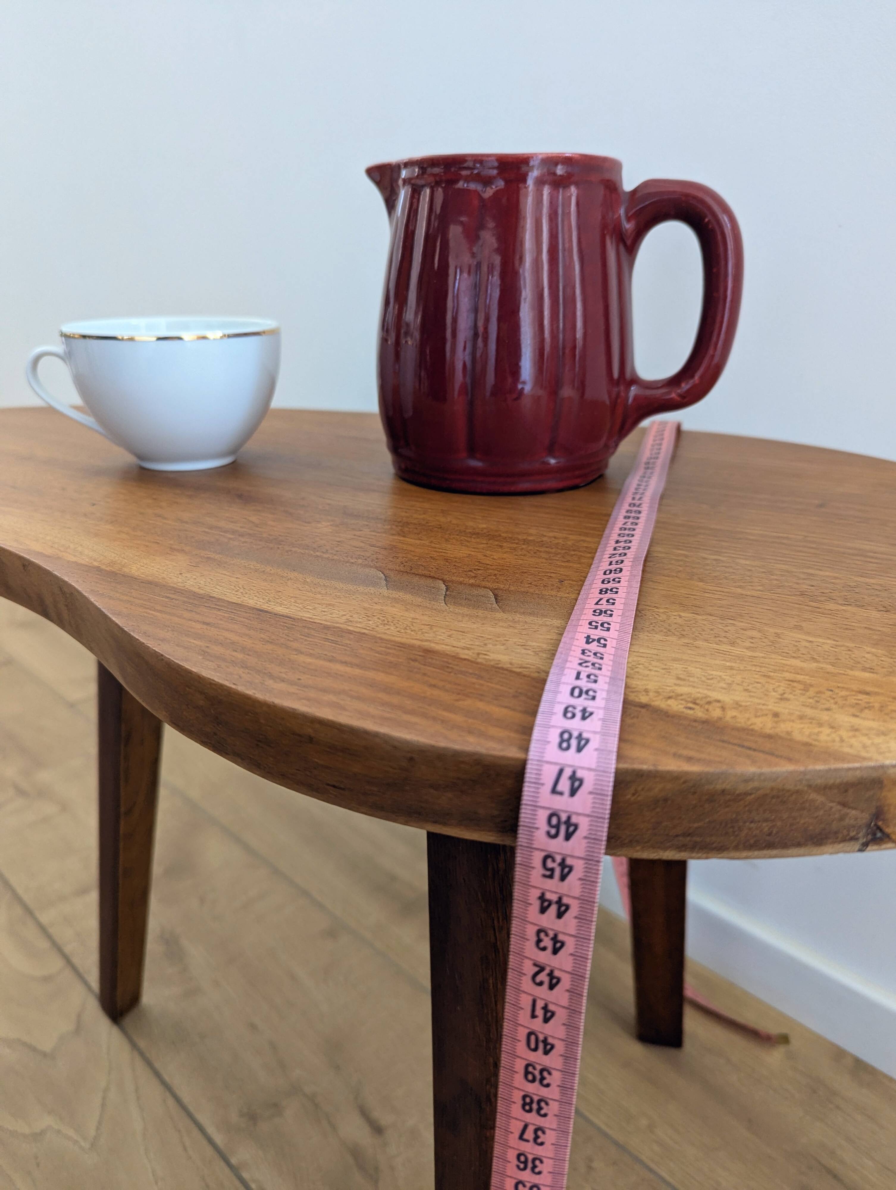 Restored vintage varnished wood bean-shaped tripod table